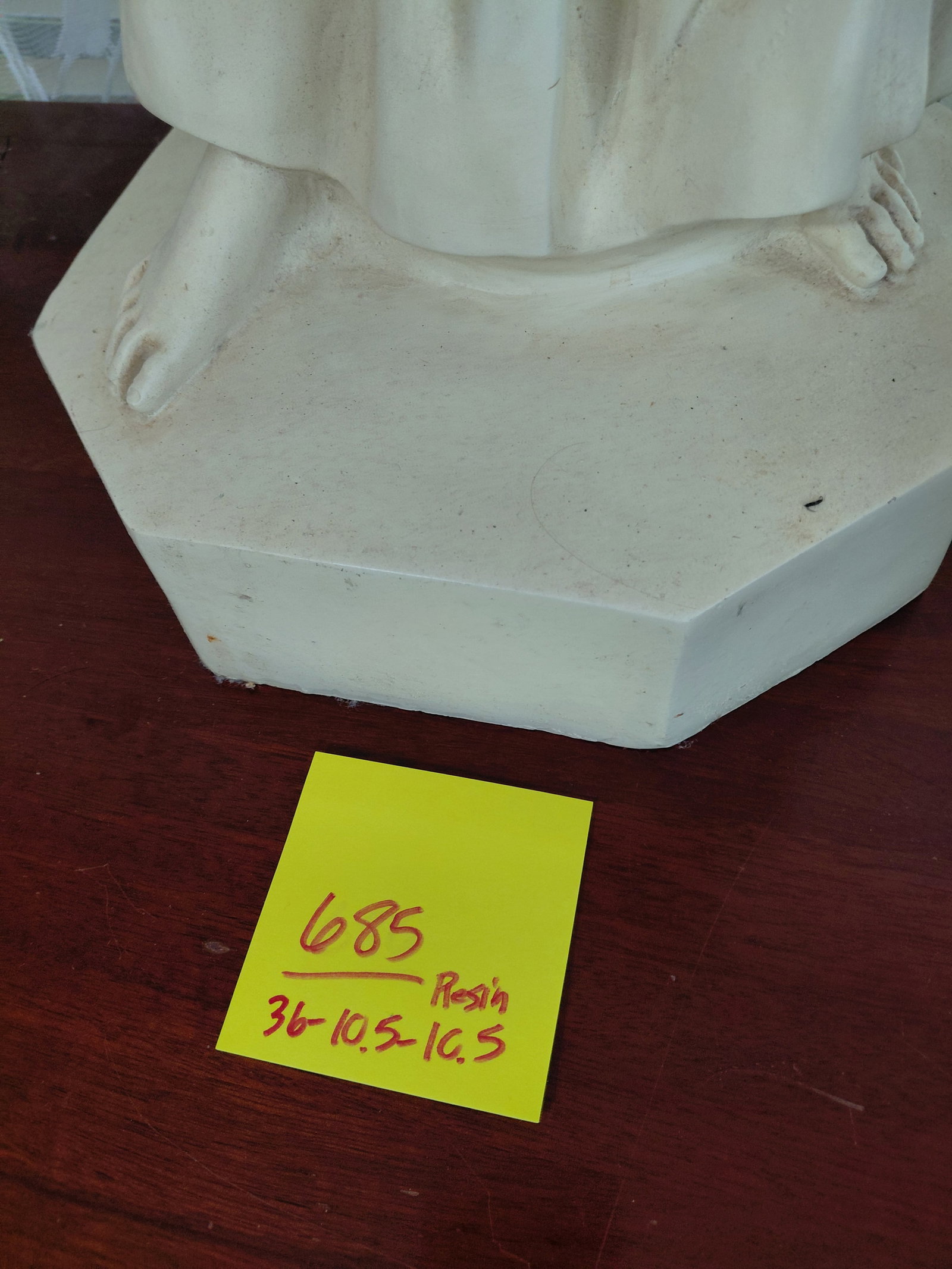 Large Roman Woman Statue / Resin - 2