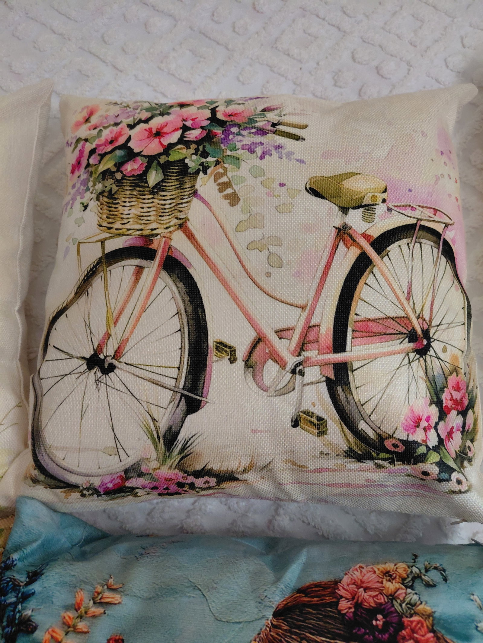 Lot of 4 Decorative Pillows - 6