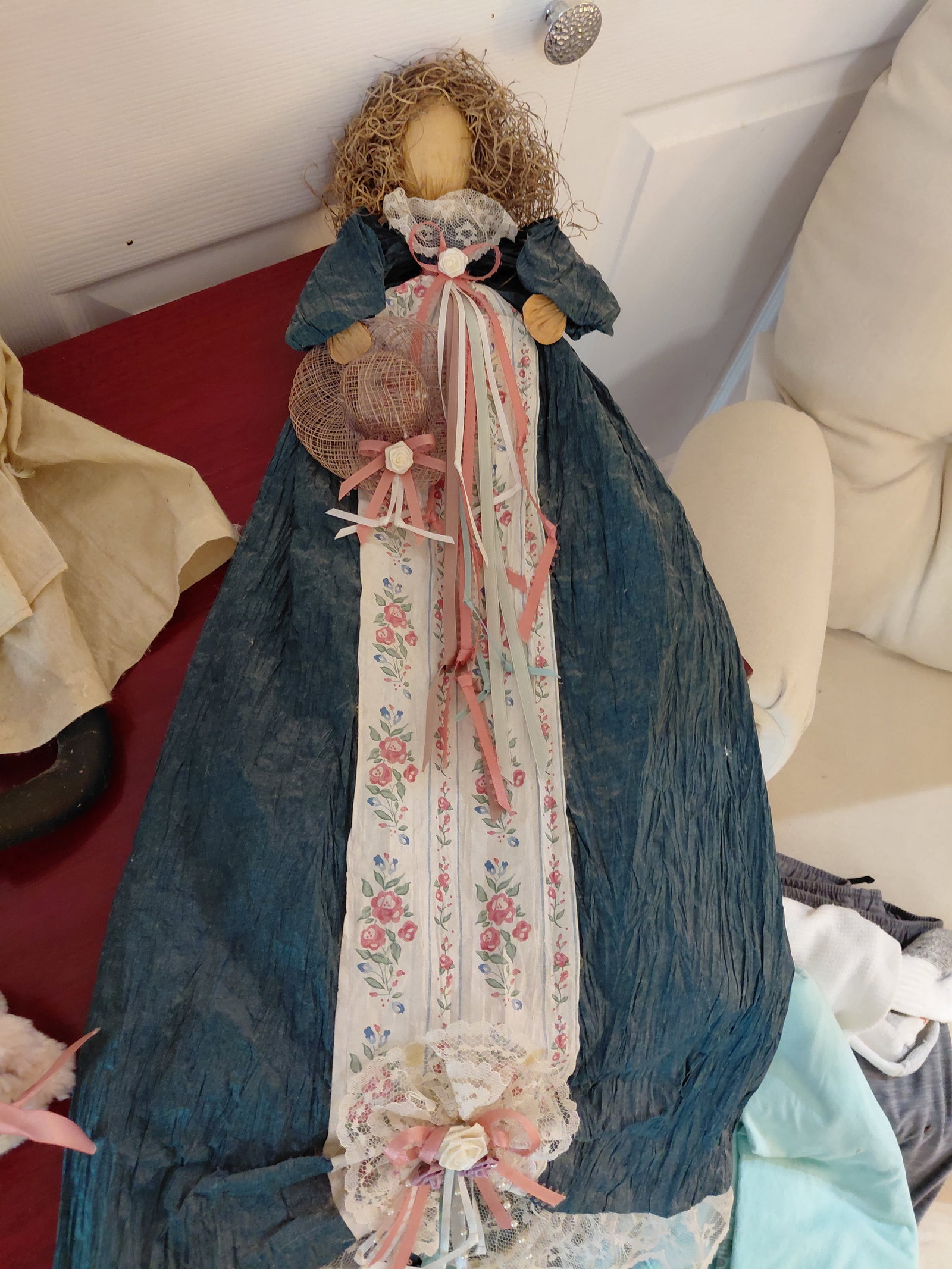 Mixed Lot Dolls and Boyd Bear - 6