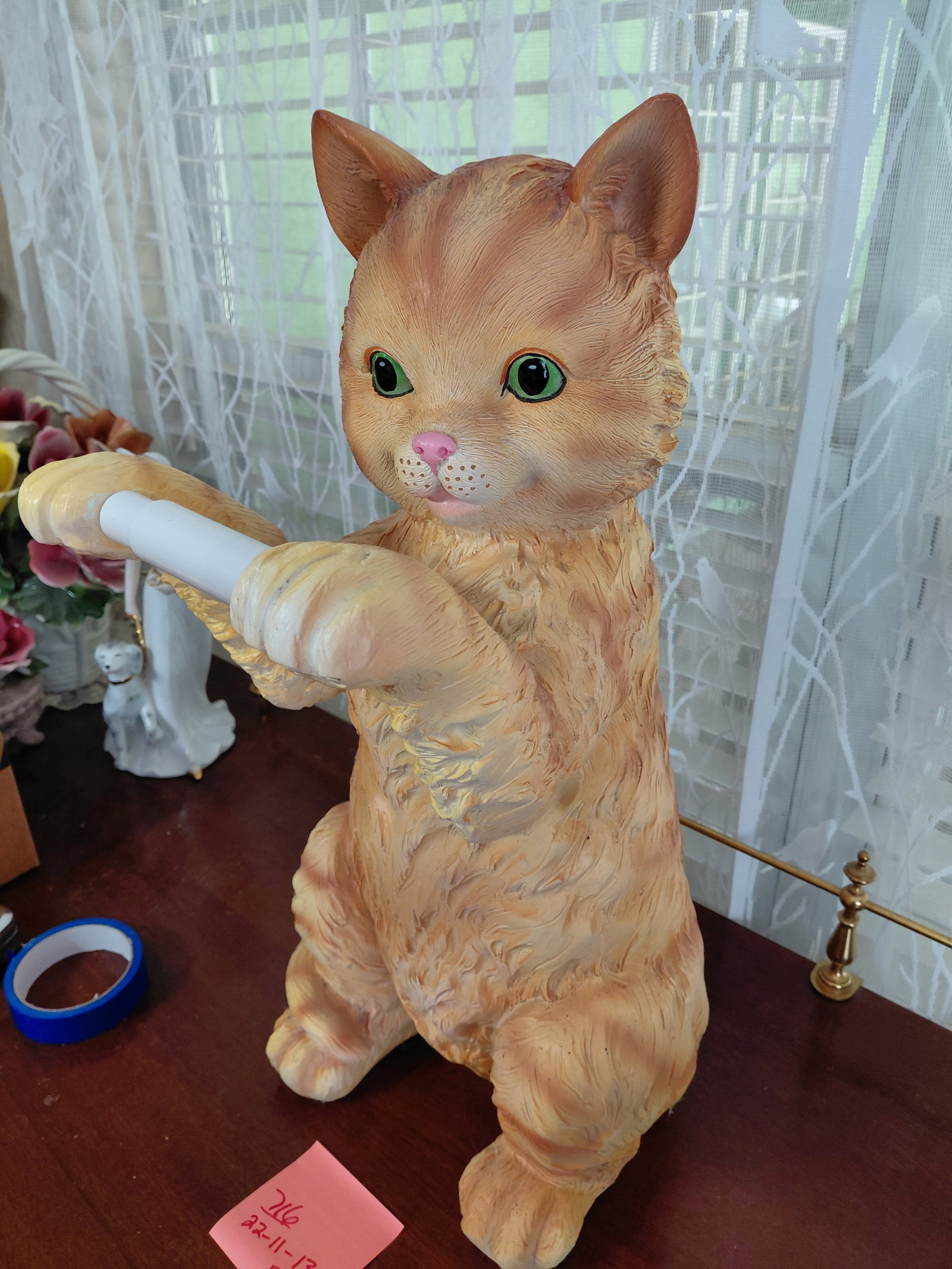 Large Cat Statue Toilet Paper Holder / Resin - 3