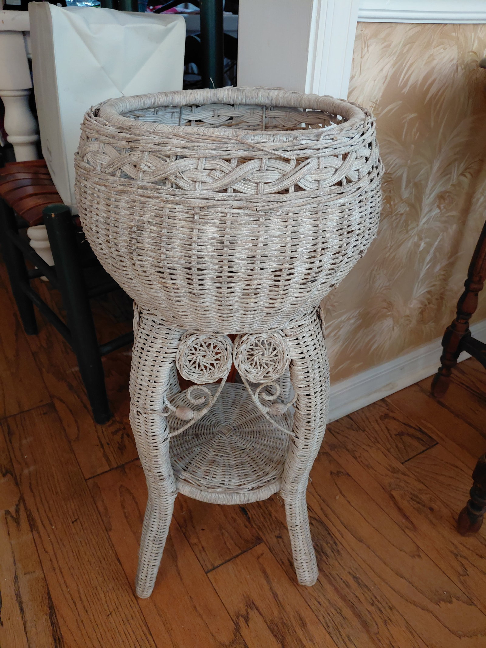 White Wicker Plant Stand (1 of 6)
