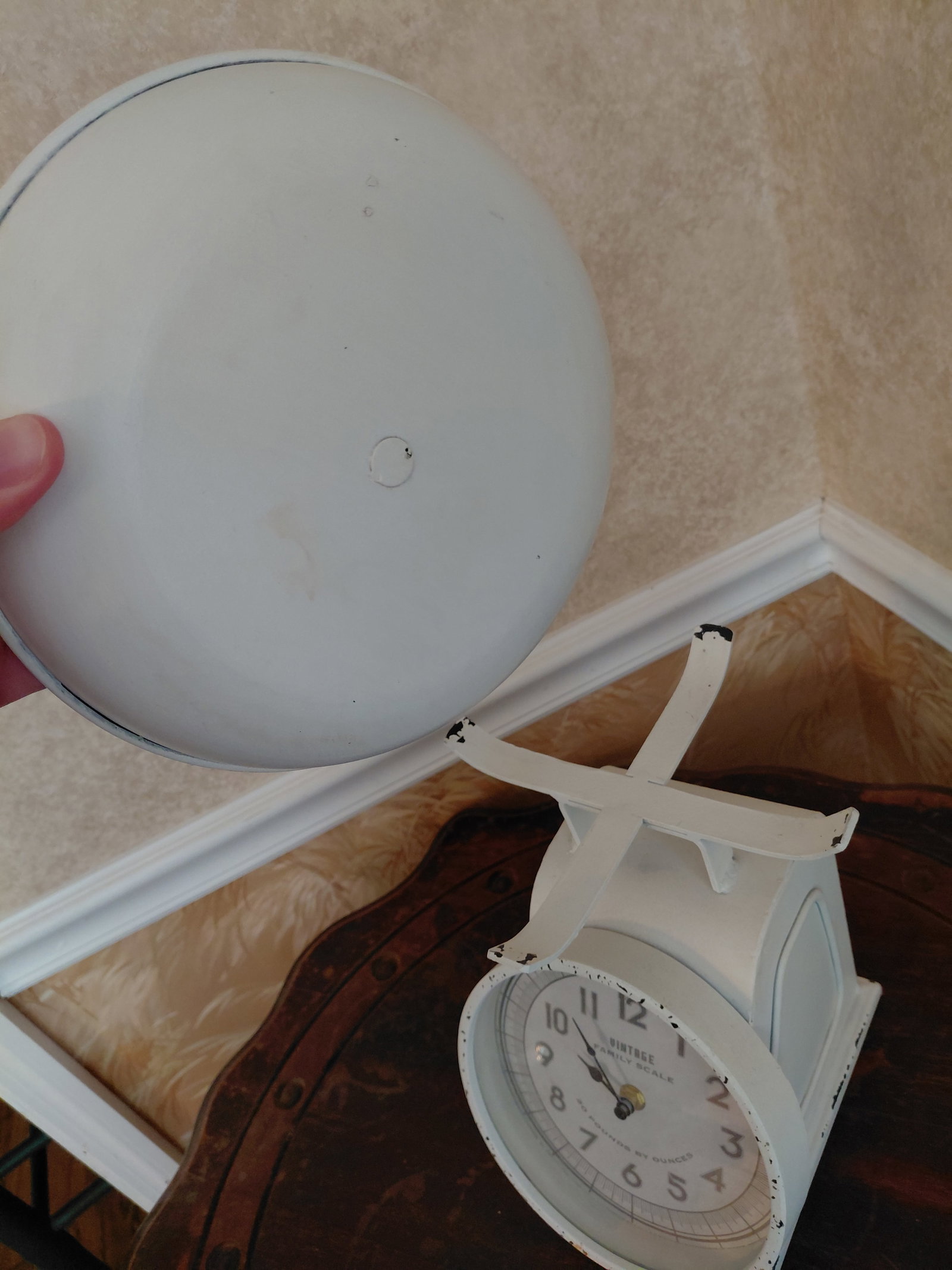 Unique Scale Clock / untested - 5