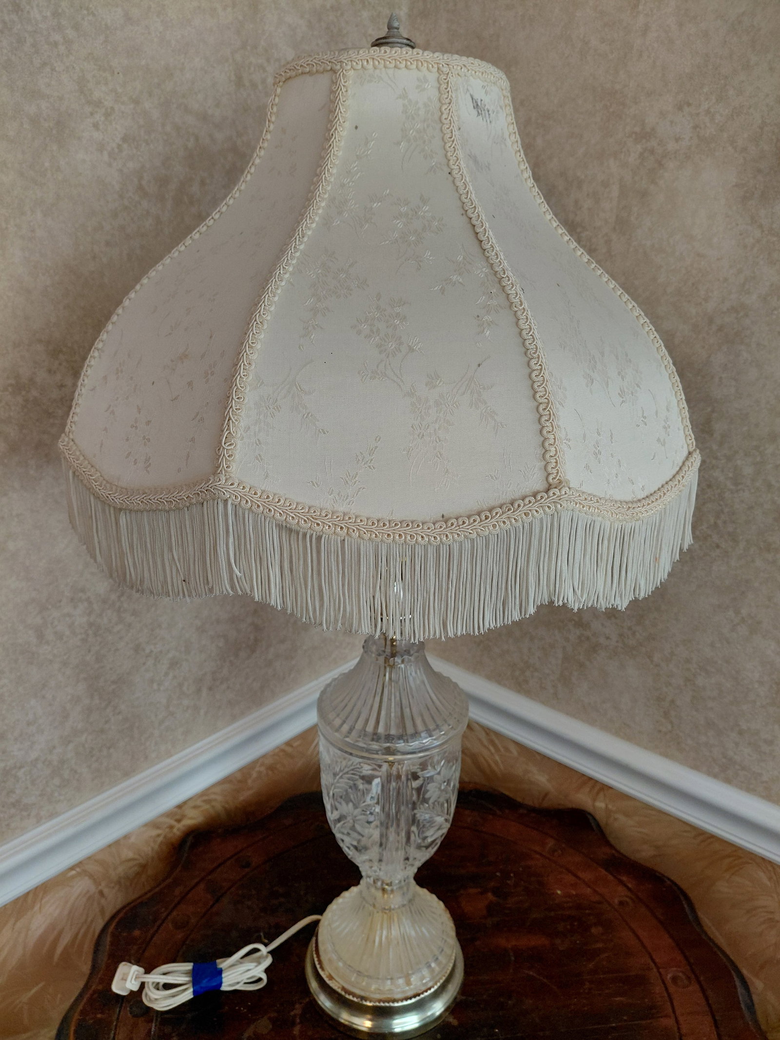 Glass Lamp with ornate Shade: Glass Lamp with ornate Shade