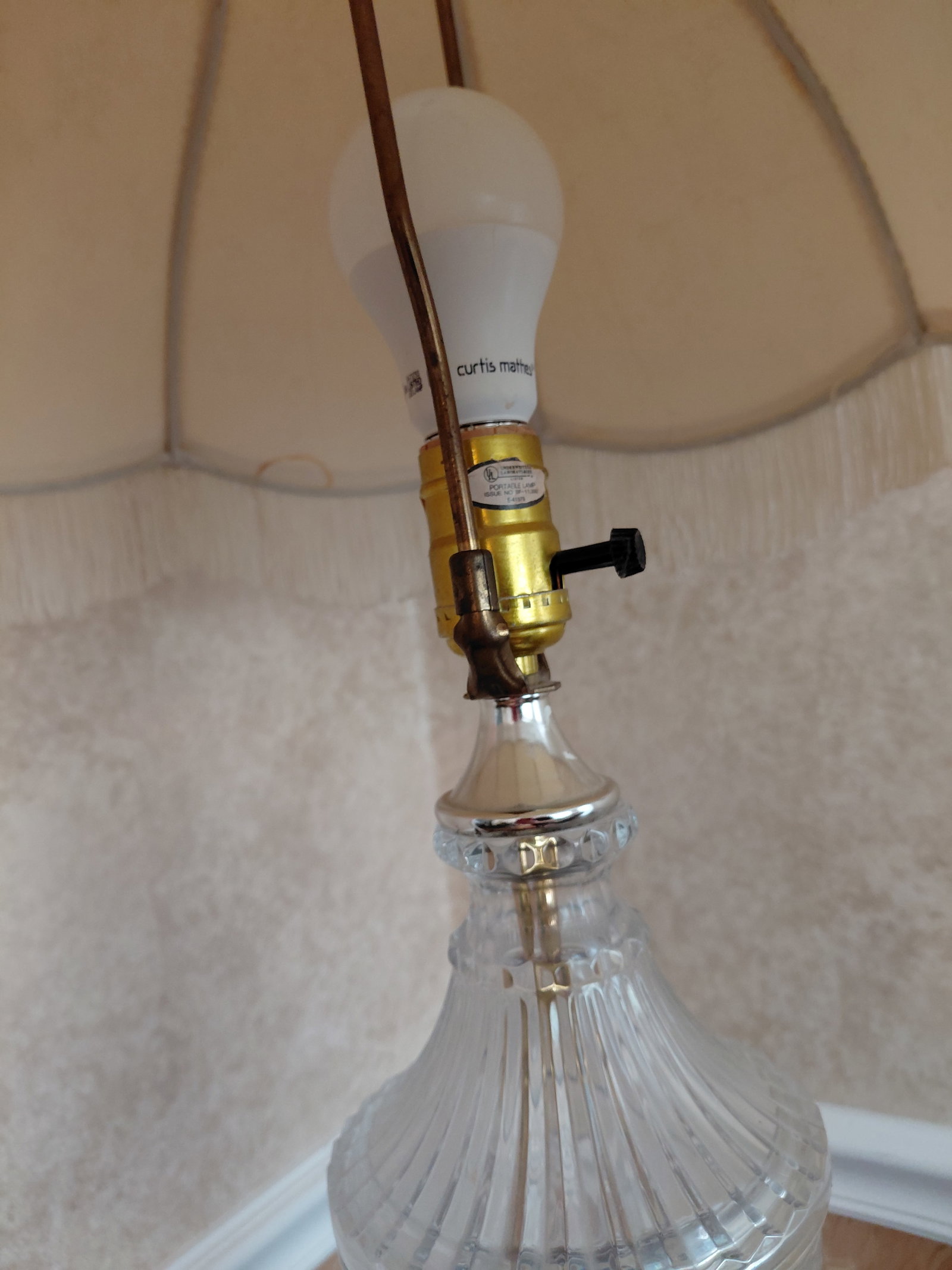 Glass Lamp with ornate Shade - 6