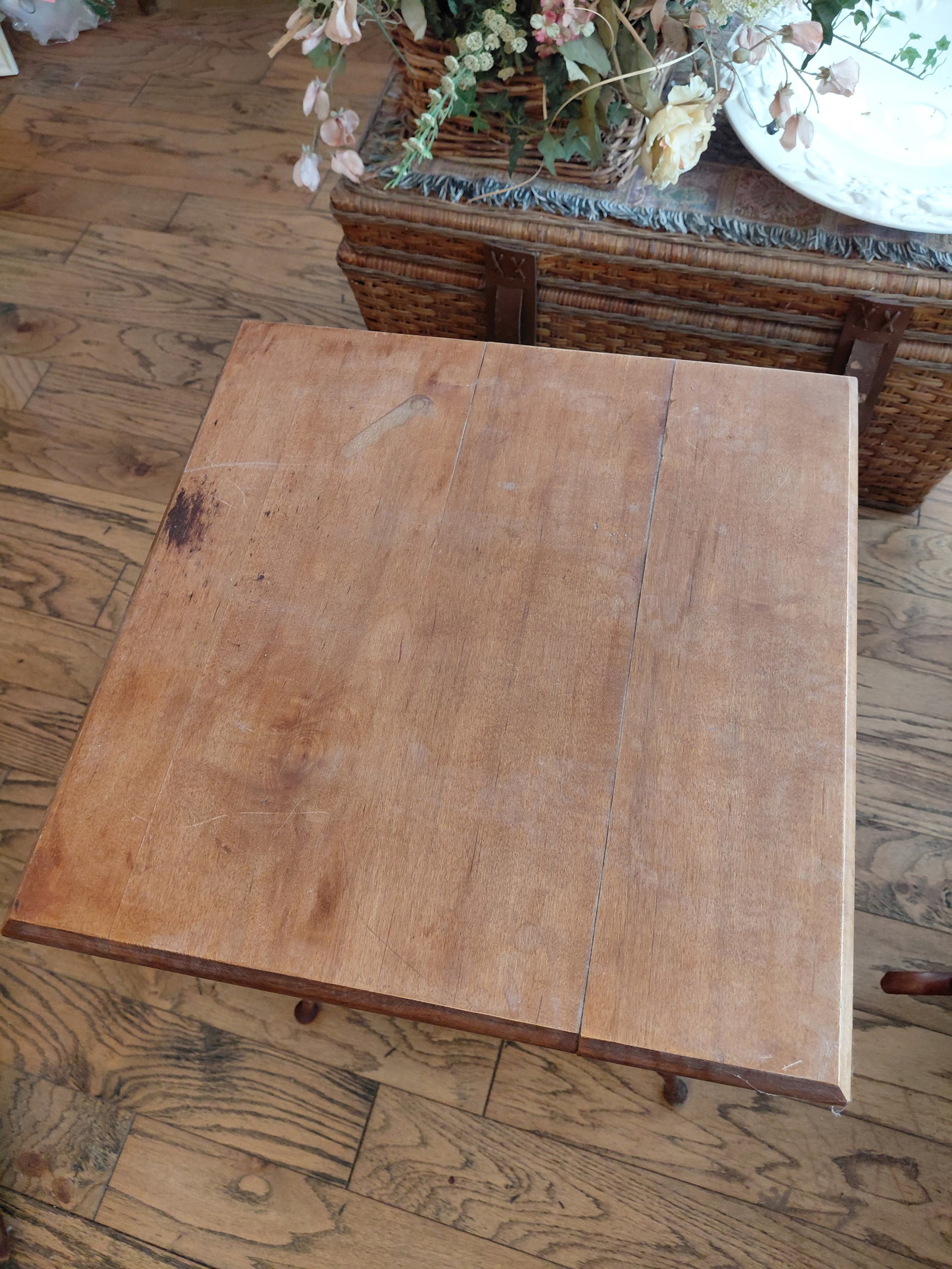 Vintage Plant / Lamp Table - 3