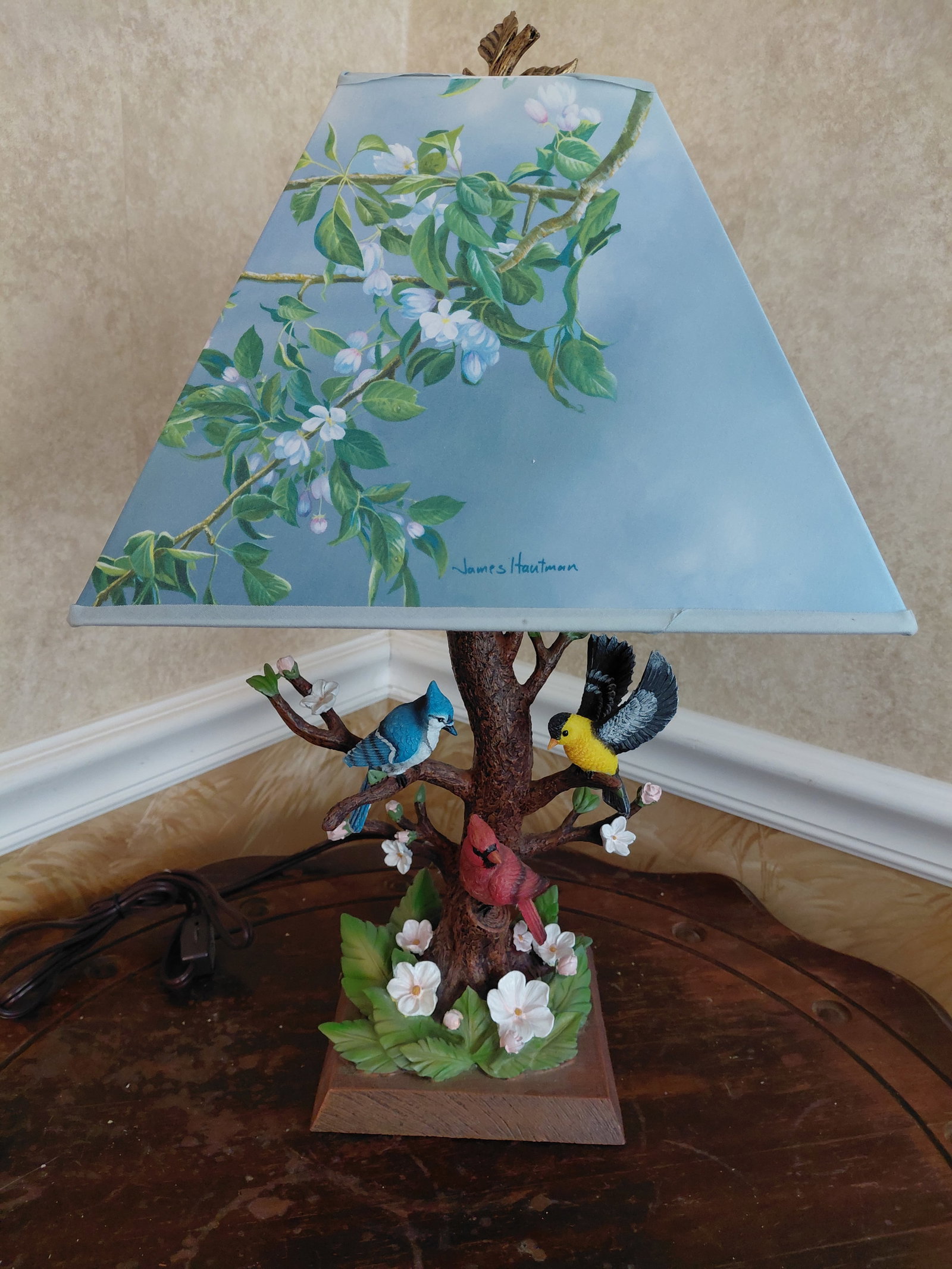 Bradford Echange Joyous Gatherings Sculpted Lamp: Bradford Echange Joyous Gatherings Sculpted Lamp