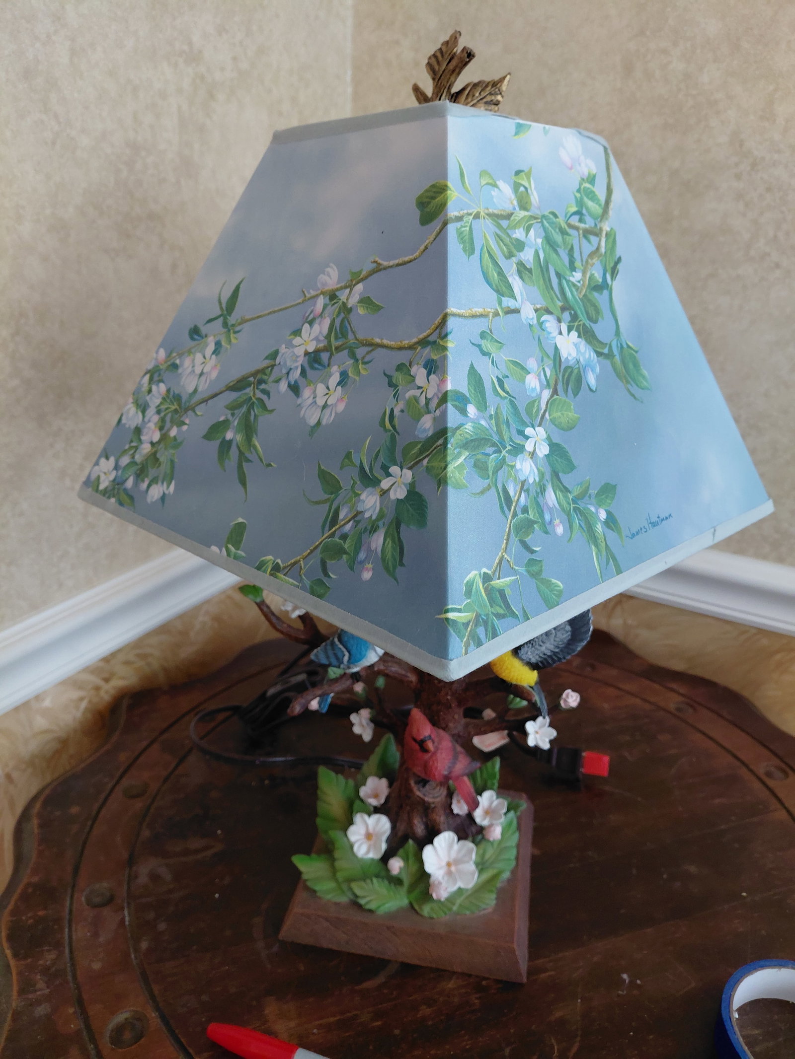 Bradford Echange Joyous Gatherings Sculpted Lamp - 8