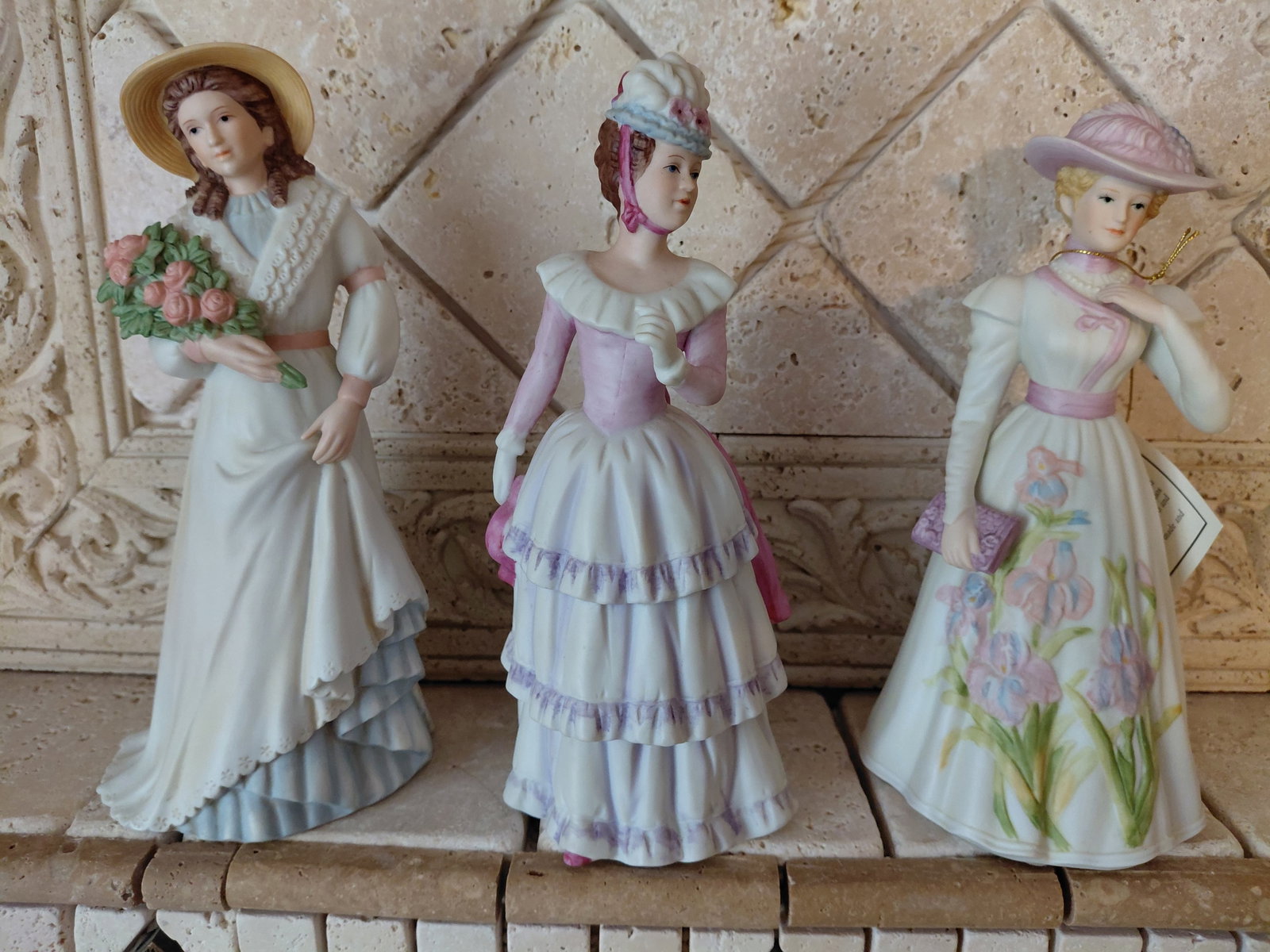 Lot of 3 Porcelain Figurines (1 of 5)