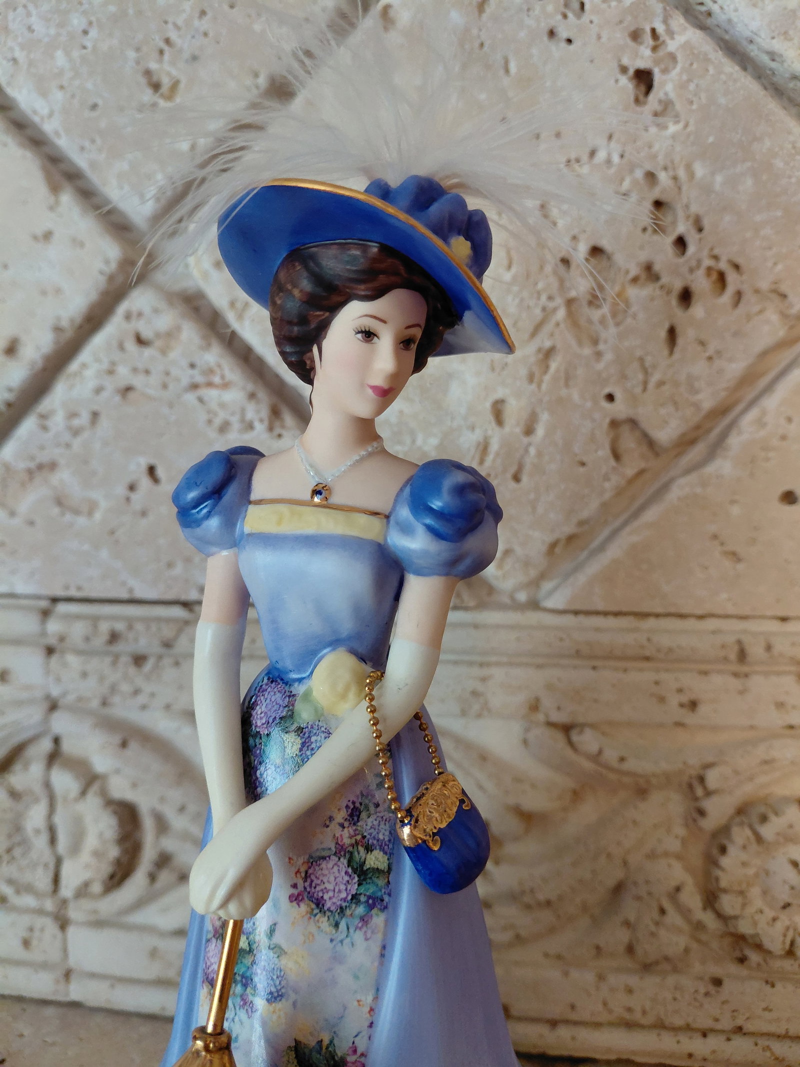 Bradford Exchange Lena Liu Figurine / Sunday Best - 3