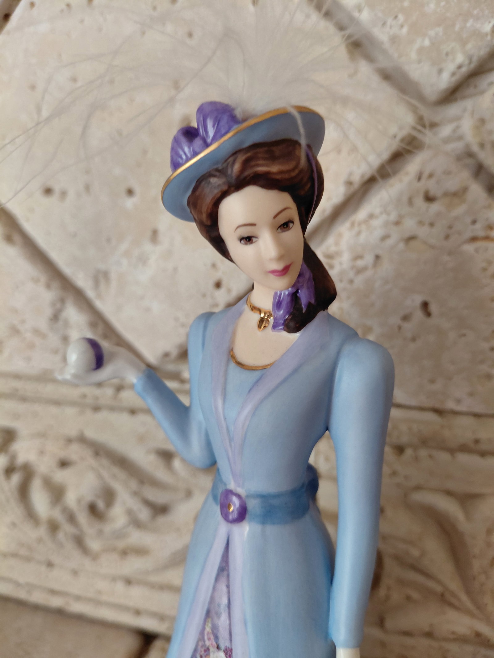 Bradford Exchange Lena Liu Figurine / Croquet Anyone - 3