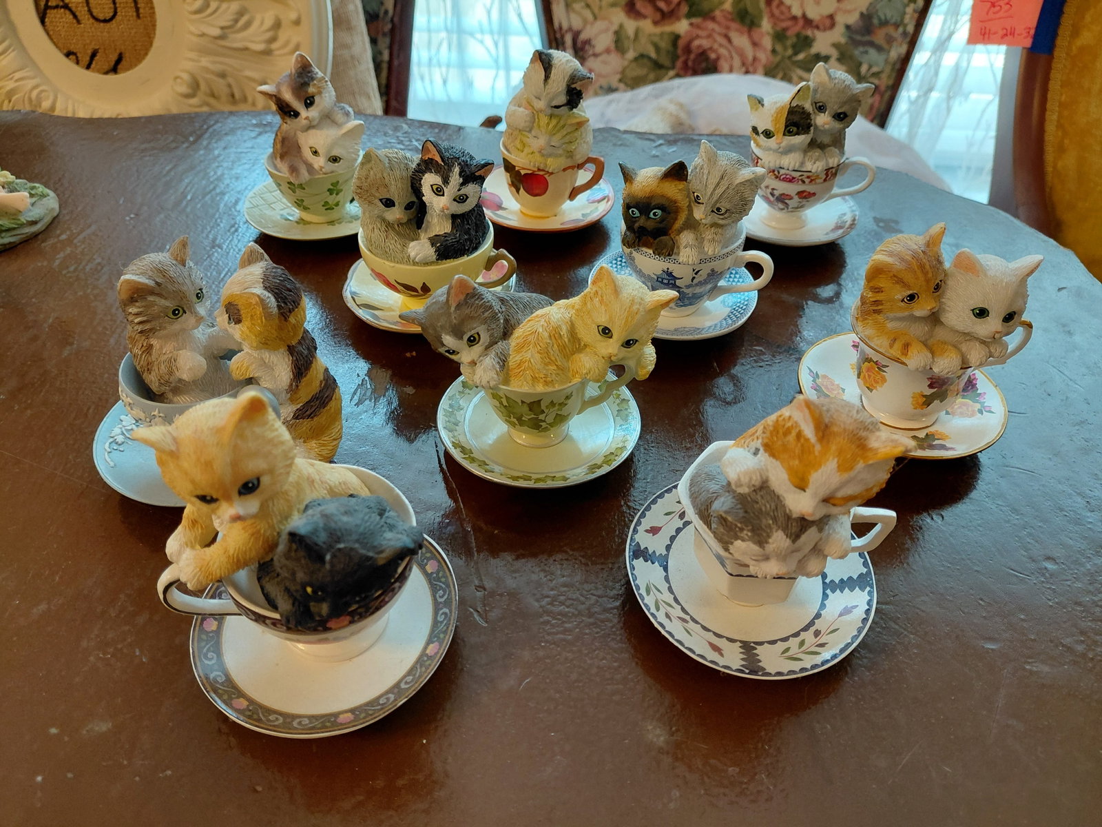 Lot of 10 Purr-fectly Tea-Lightful Curio Kittys: Lot of 10 Purr-fectly Tea-Lightful Curio Kittys