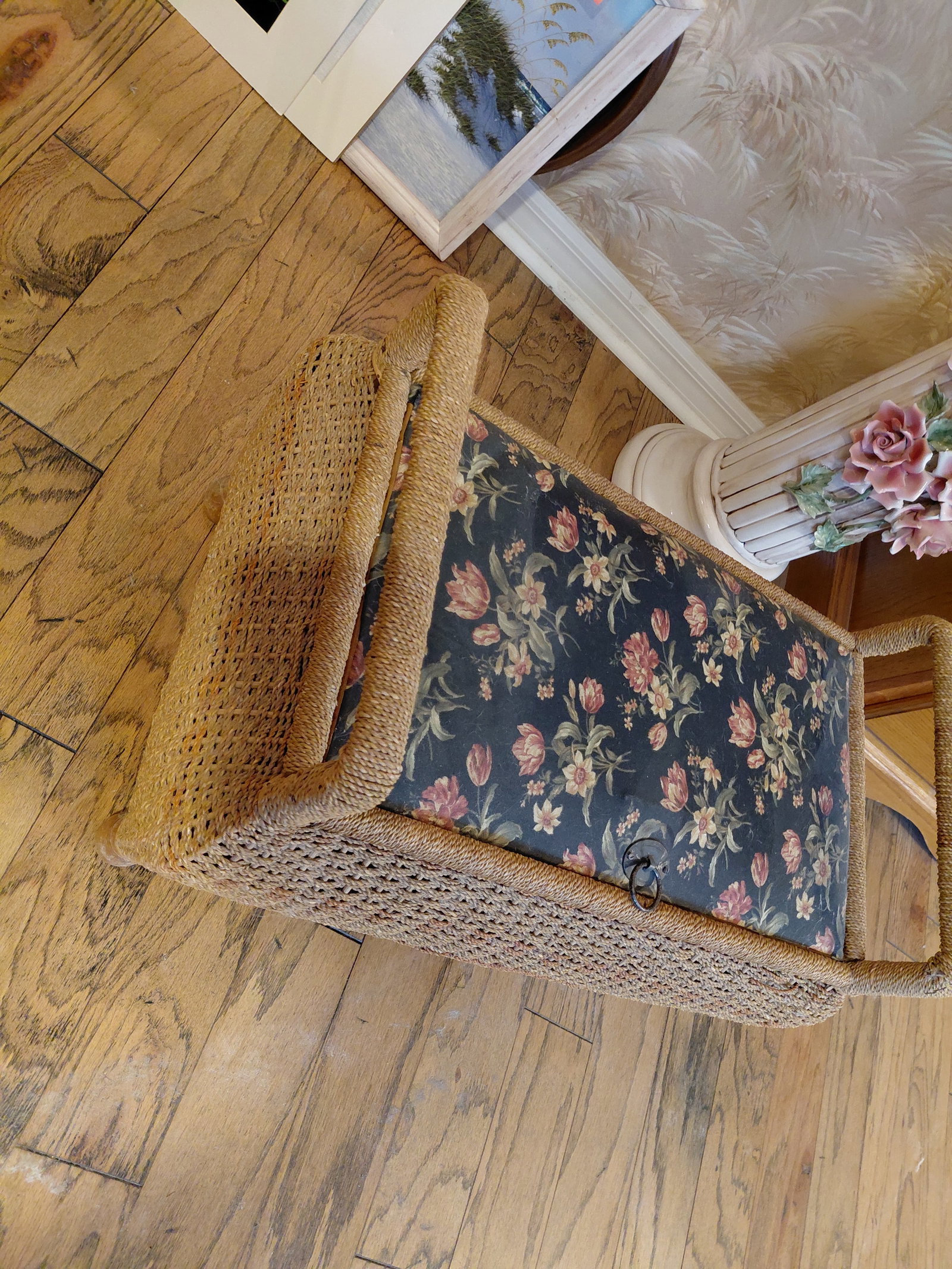 Large Wicker Trunk Bench - 3