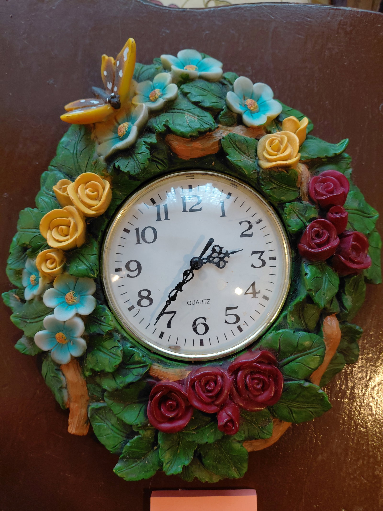 Ornate Resin Wall Clock / Untested (1 of 4)