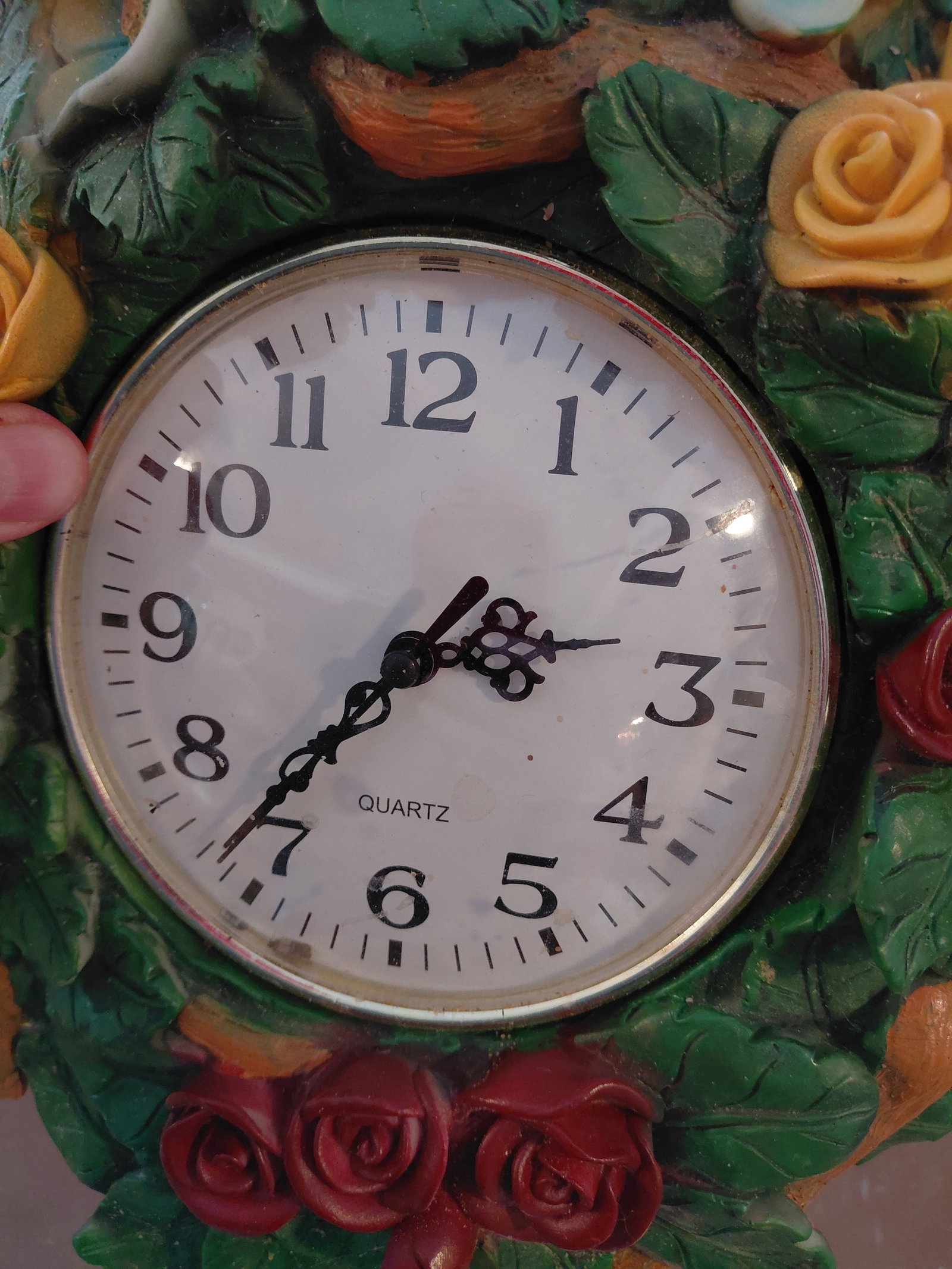 Ornate Resin Wall Clock / Untested - 3