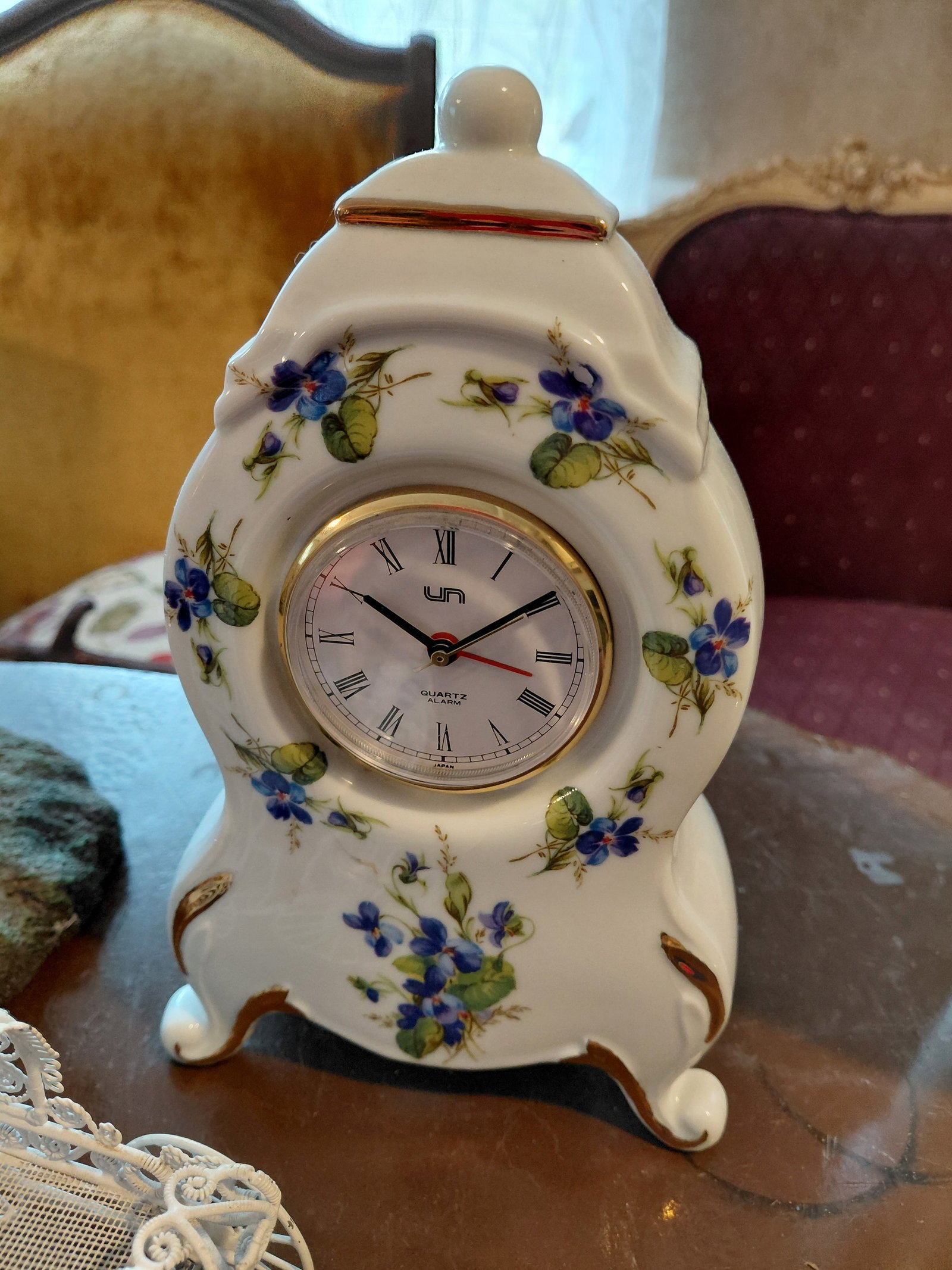 Large Mixed Lot / As seen / Clocks Untested - 2
