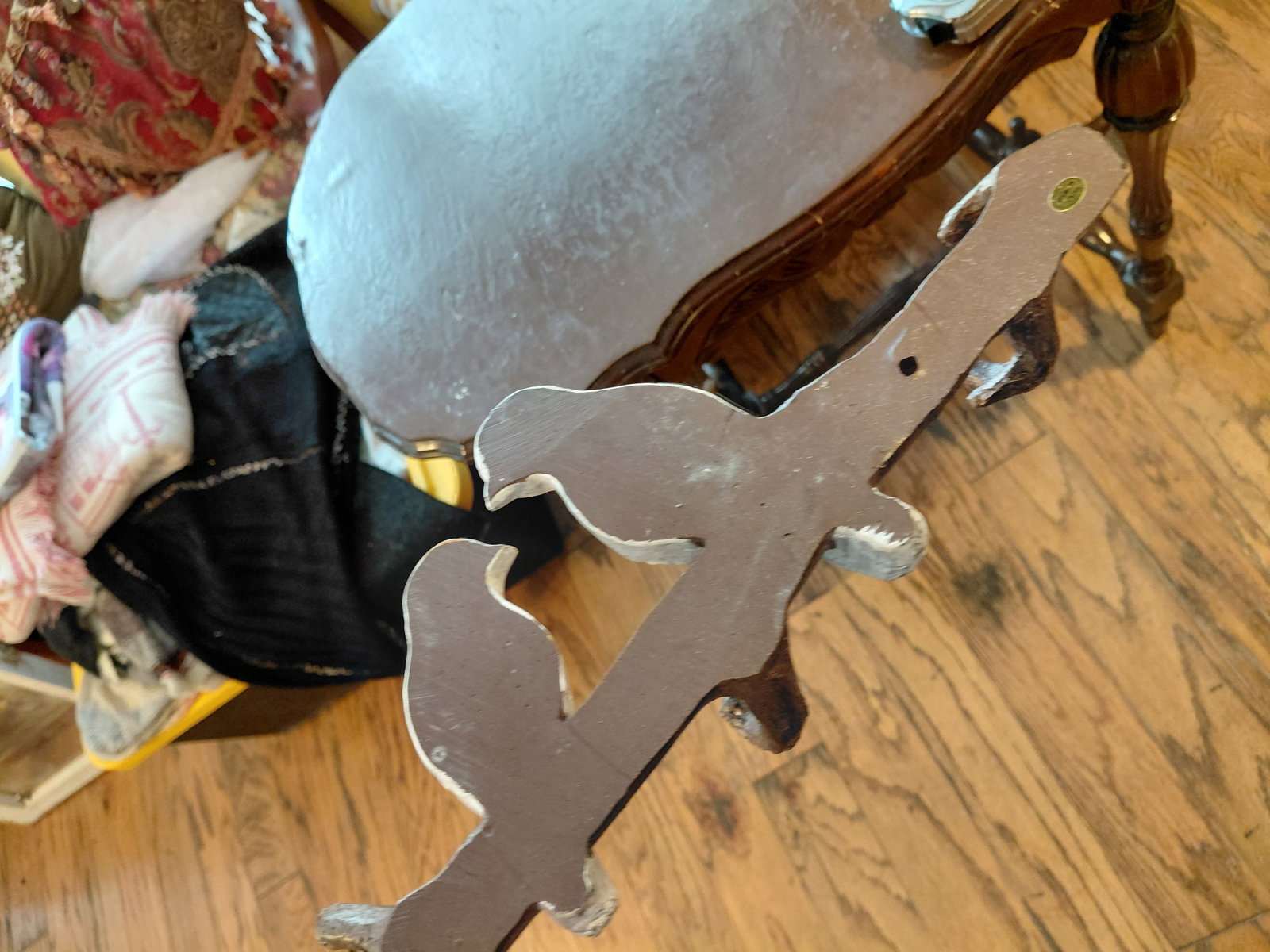 Unique Resin Coat Hanger - 5