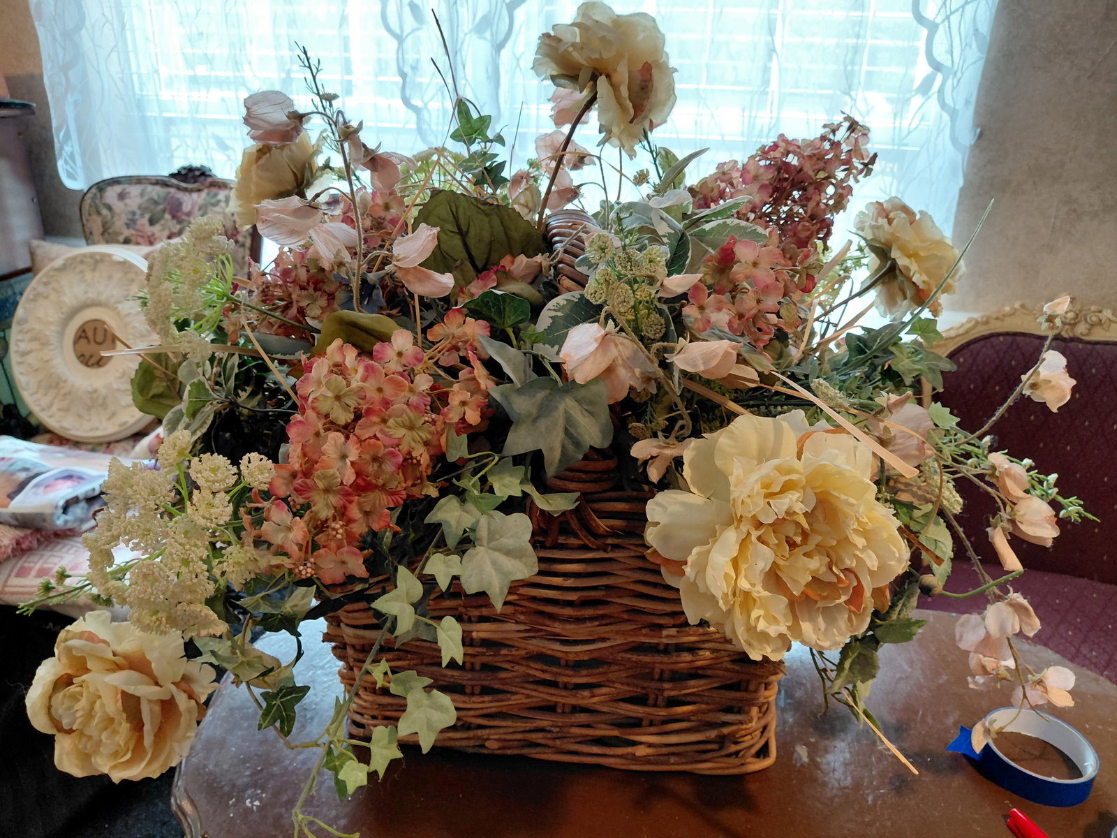 Large Floral Basket (1 of 4)