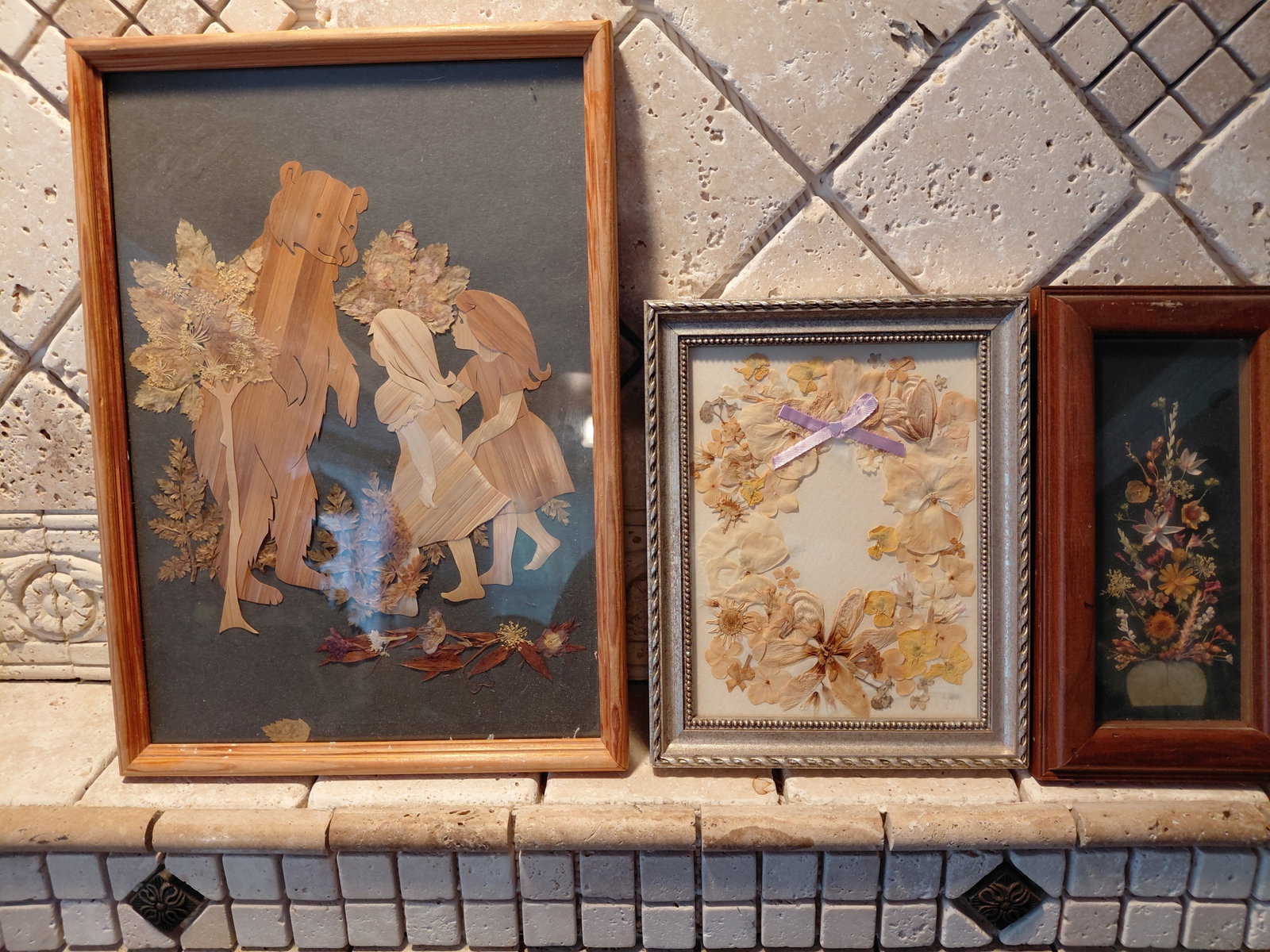 Lot of 3 Vintage Dried Flower and Wood Artwork Pieces: Lot of 3 Vintage Dried Flower and Wood Artwork Pieces