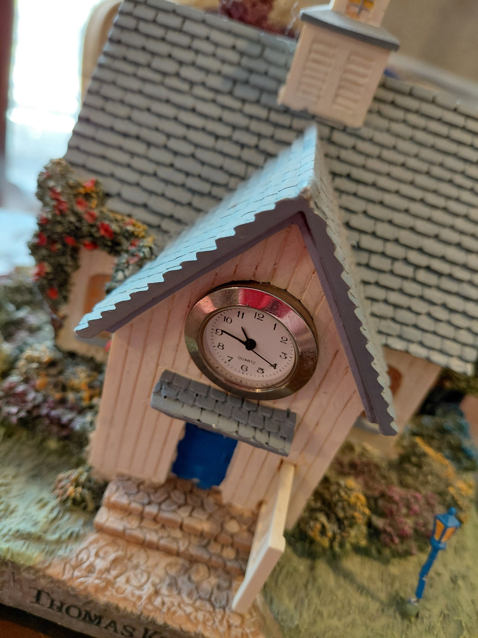 The Forest Chapel by Thomas Kinkade Light Up Figure / Untested - 3