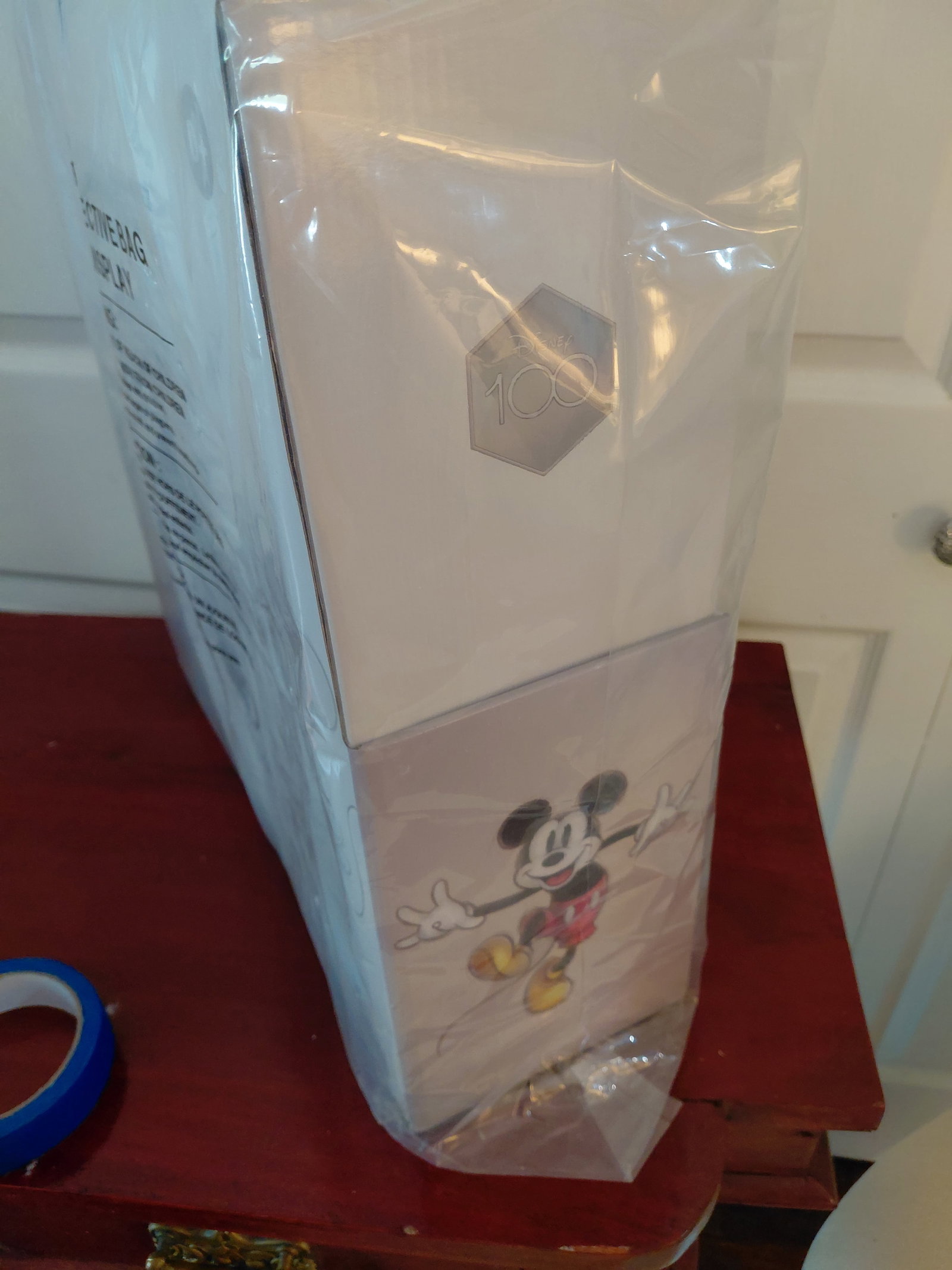 NEW Never Opened Disney Mickey & Minnie Plush Character Gift Set - 6
