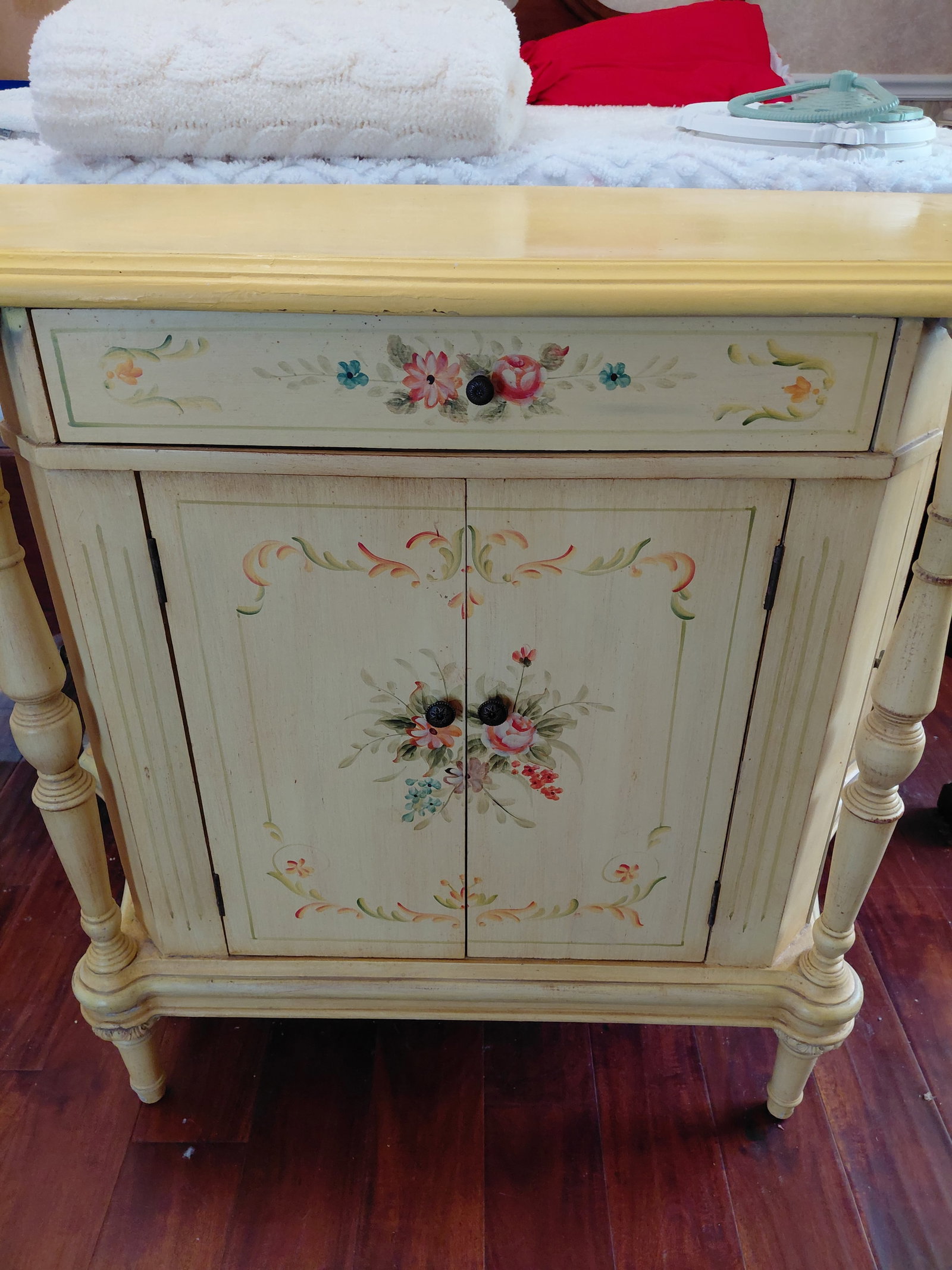 Ornate French Country Entry Cabinet with Curved Doors / Contemporary - 4