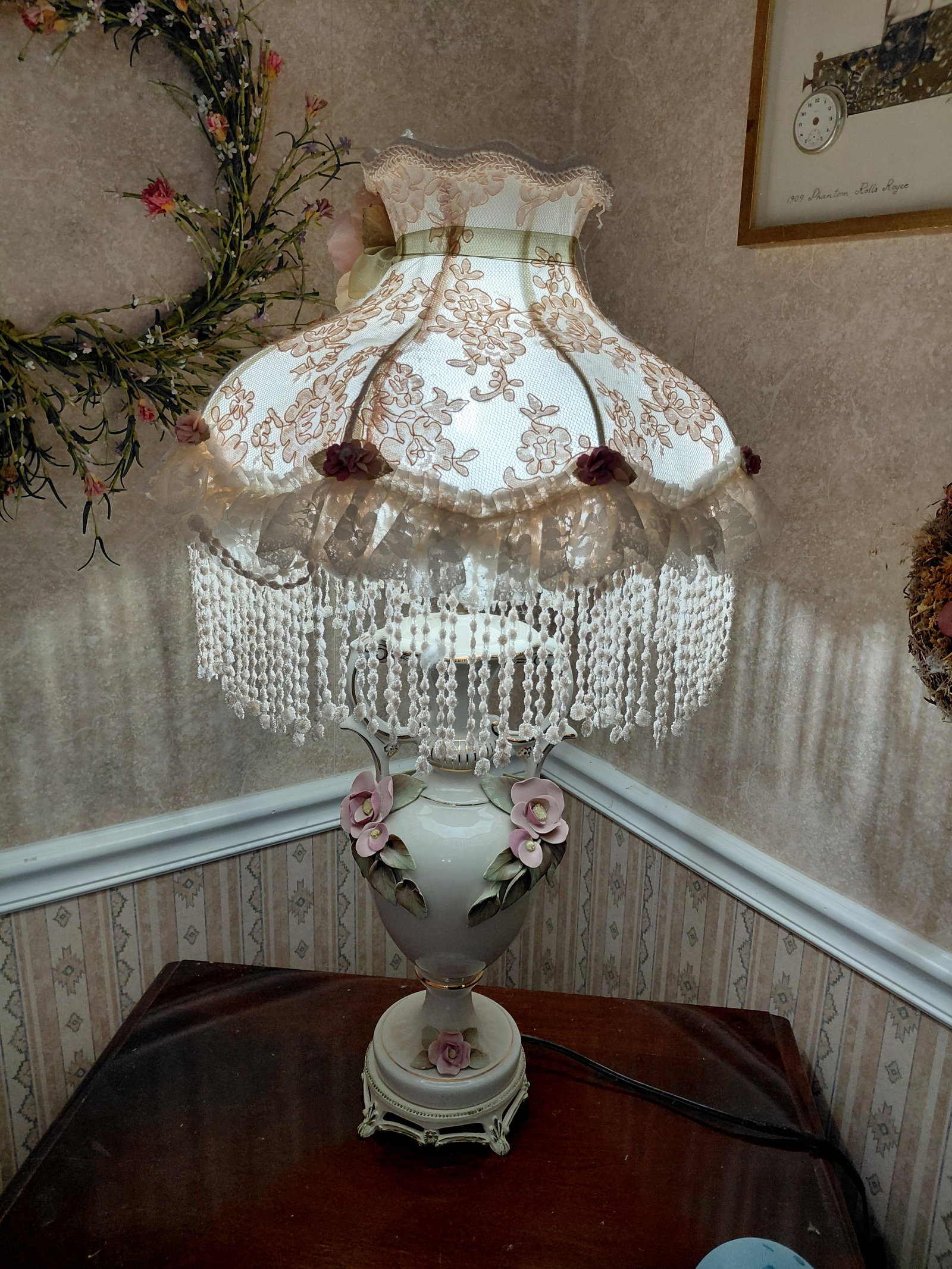 Very Ornate Porcelain Lamp with Metal Base and Very Ornate Shade / As seen: Very Ornate Porcelain Lamp with Metal Base and Very Ornate Shade / As seen