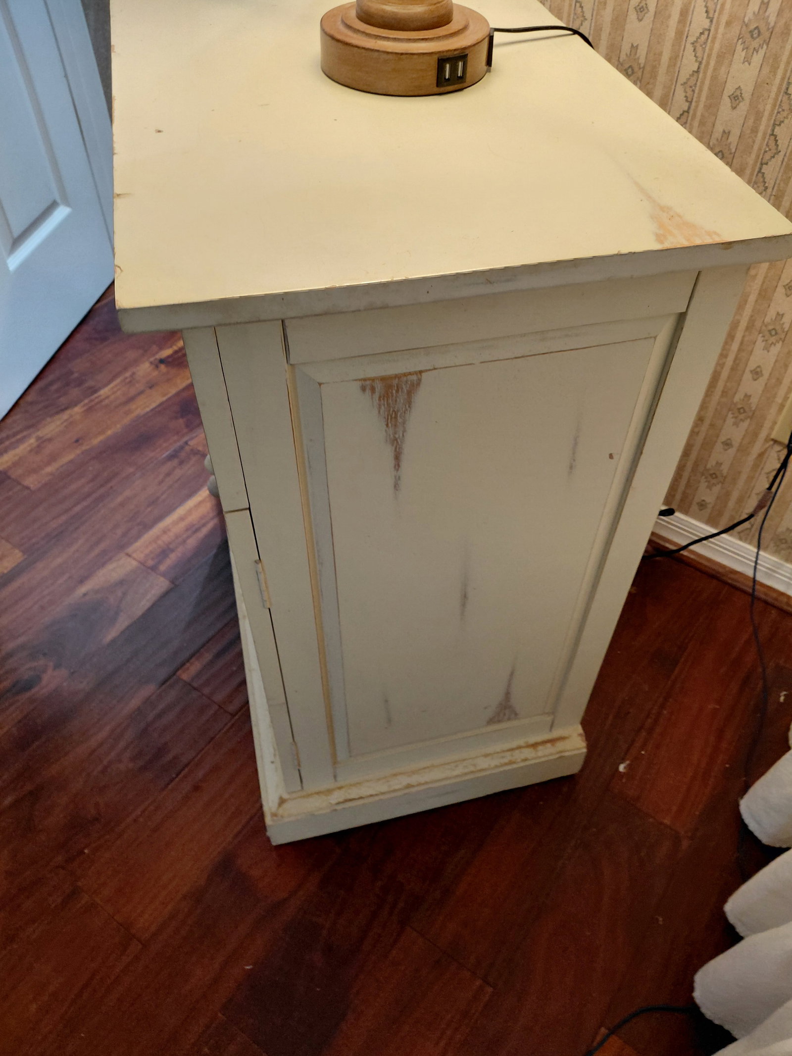 Country Farmhouse style Cabinet - 7