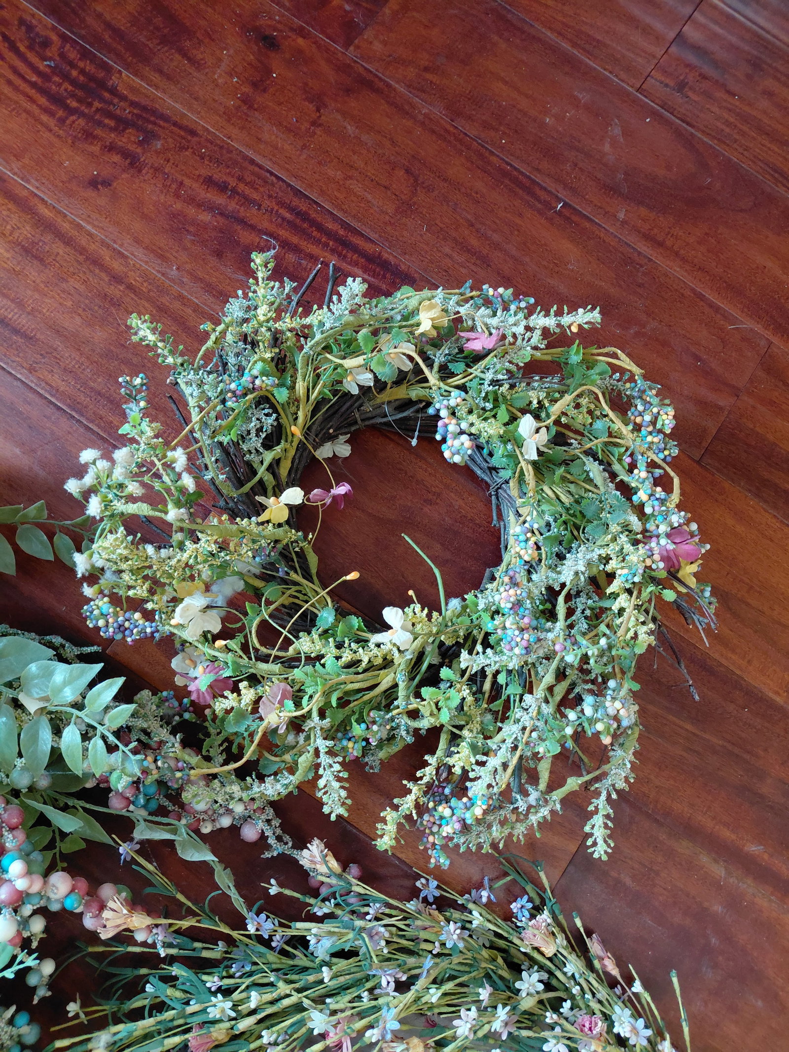 Unique Woven Wall Basket with Floral and Bird - 4