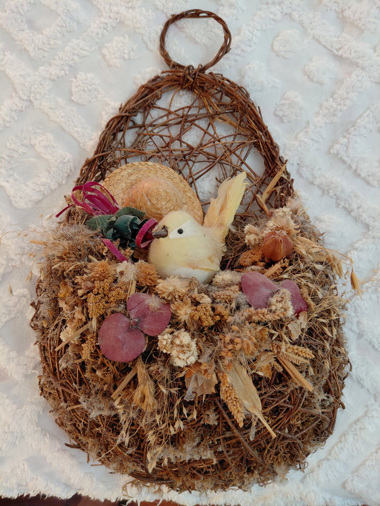 Lot of Embroidery and Crouchette / As seen: Lot of Embroidery and Crouchette / As seen