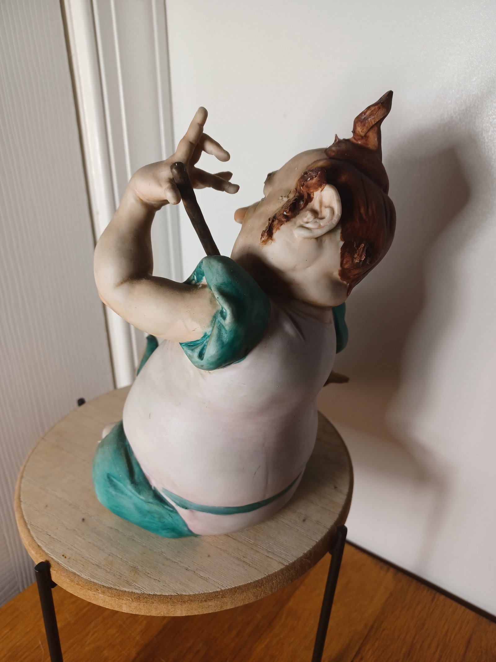 Vintage Capodimonte Giuseppe Cappe Figure / Condition Issue as seen - 6