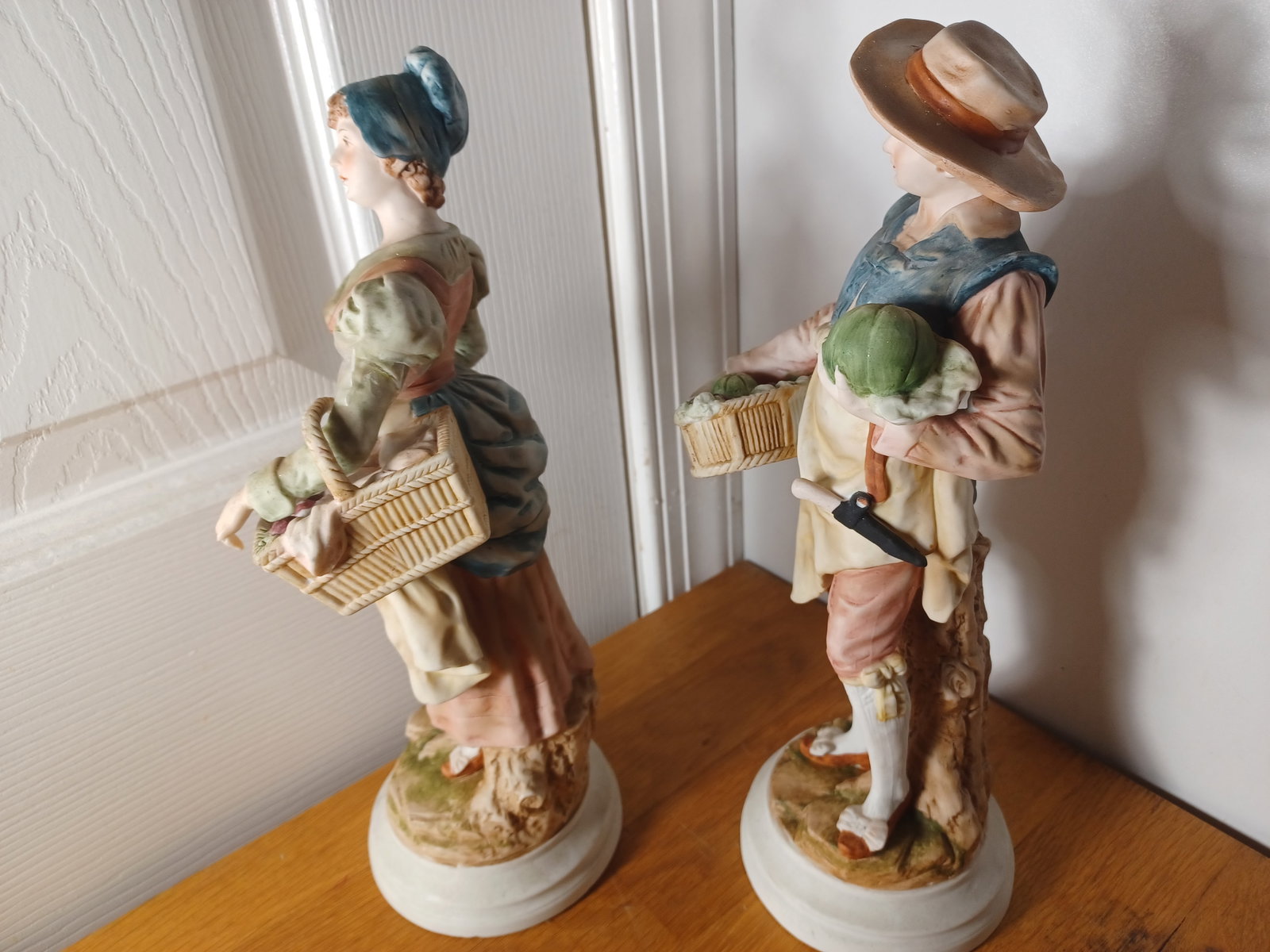 Pair of Figurines / Andrea by Sadek - 6
