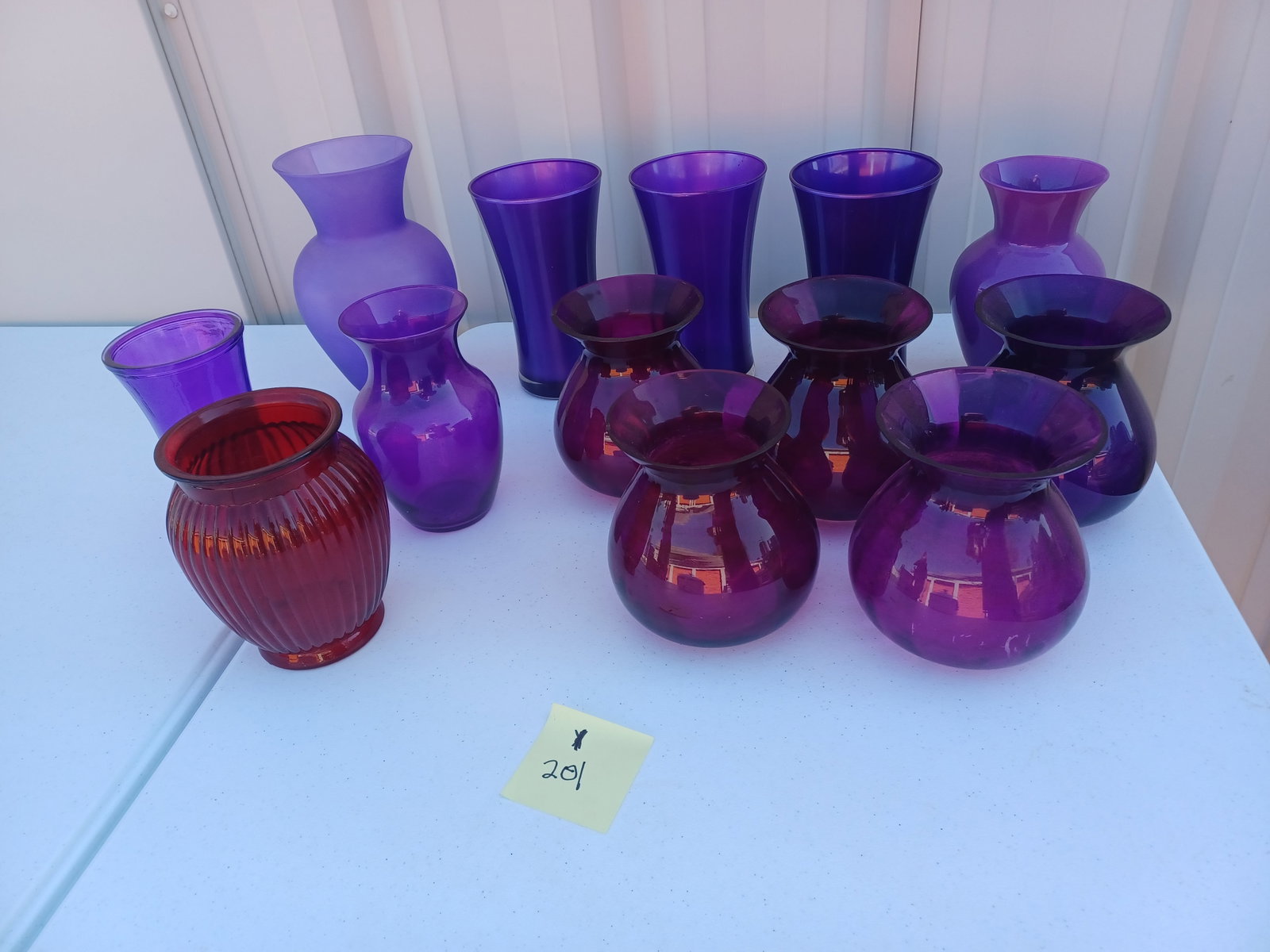 Large Lot of Purple, Blue & Red Vases: Large Lot of Purple, Blue & Red Vases