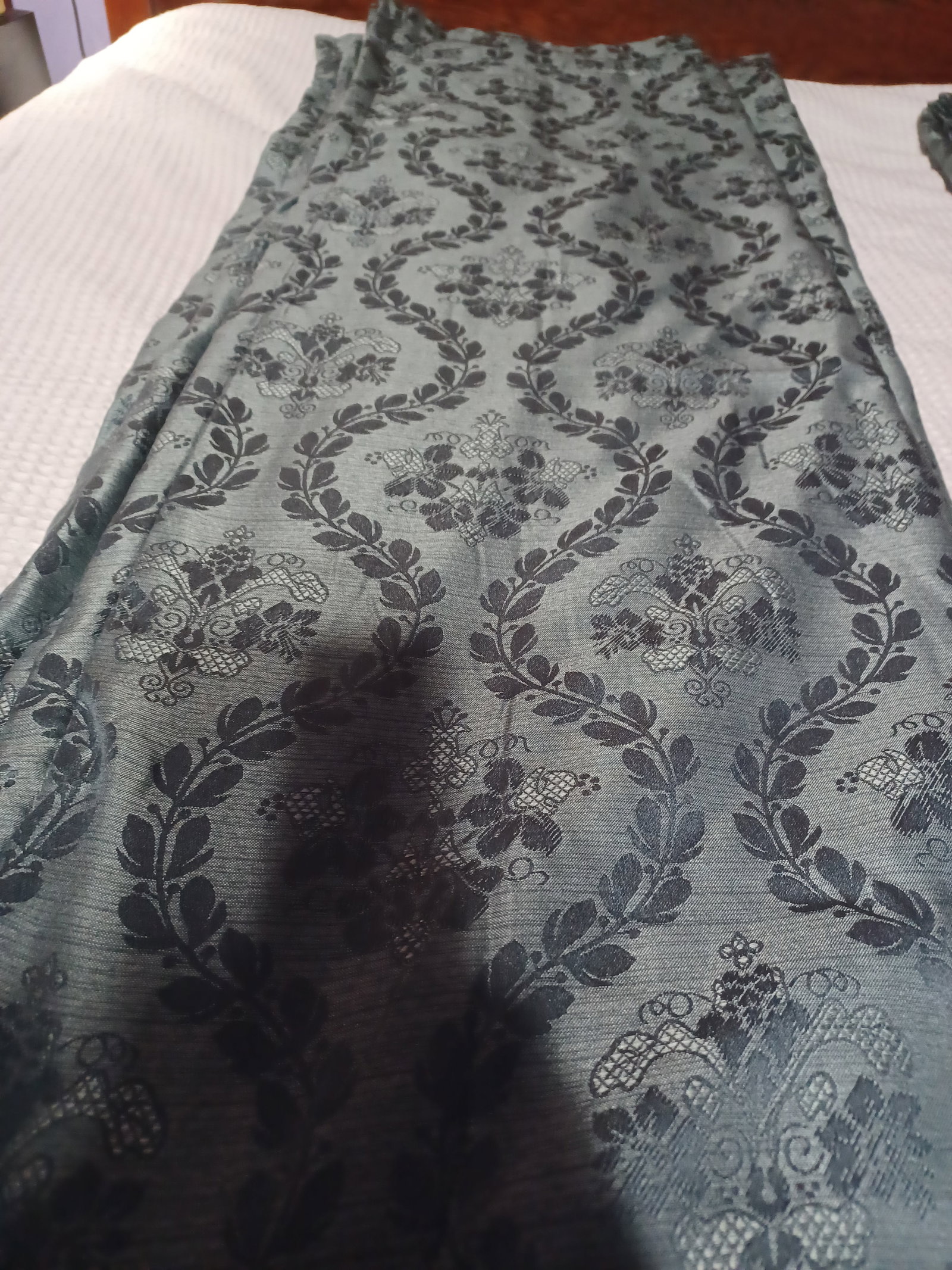 American Living / Pair of Ornate Curtain Panels 96 length - 5