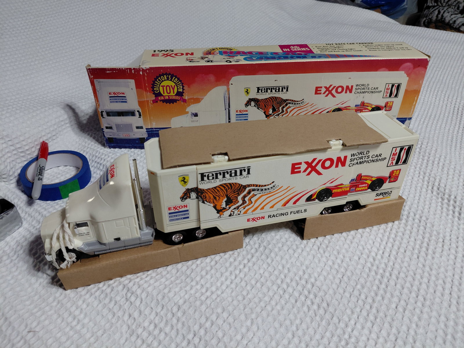Exxon 1995 Ferrari Racing Car Carrier / Oriinal Box - 8