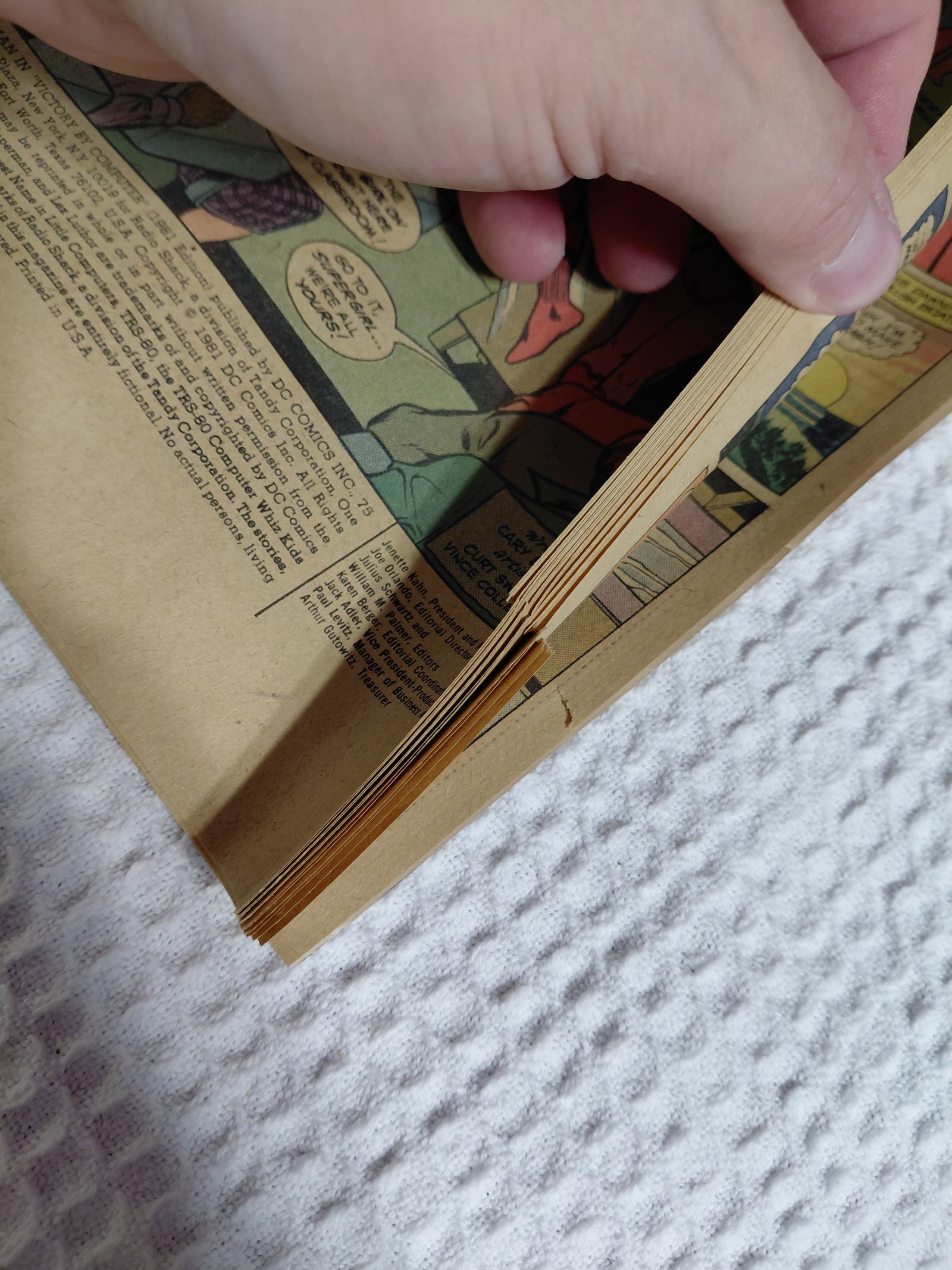 Vintage Superman Comic / Radio Shack Promo / As seen - 8