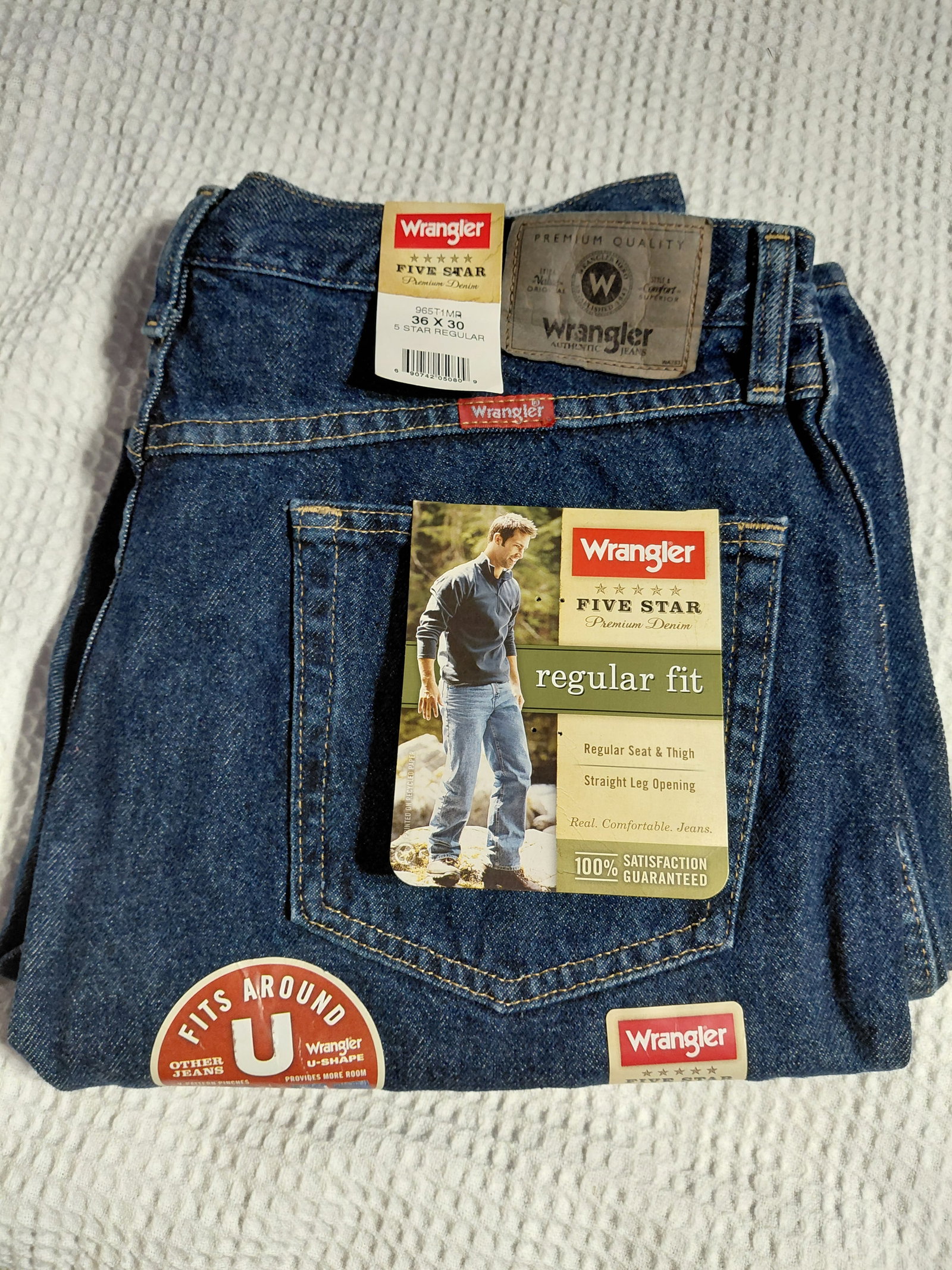 NEW Wrangler Mens Denim Blue Jeans / 36x30 / Regular Fit (1 of 6)