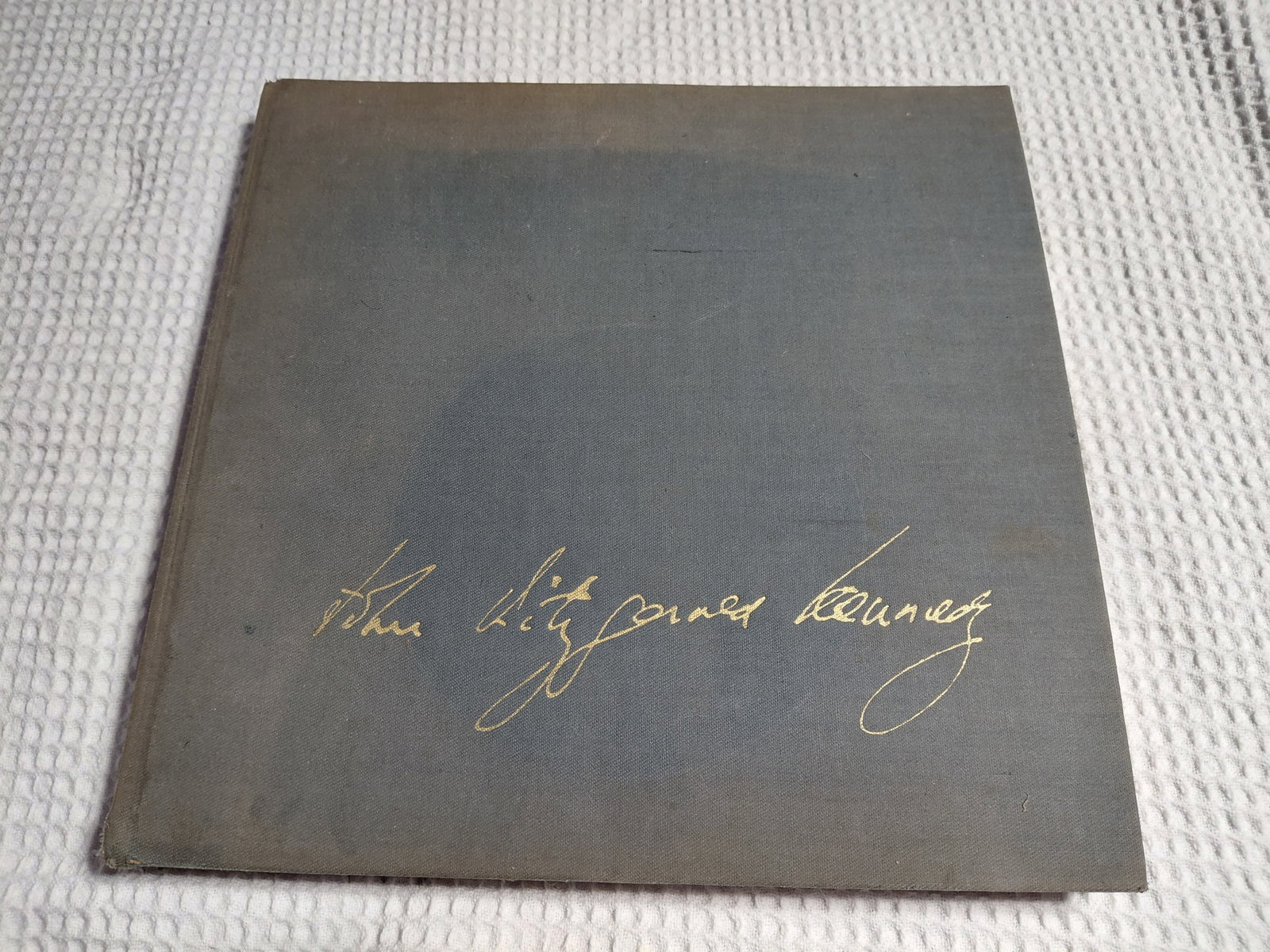 John F. Kennedy Coffee Table Book 1965 / As seen (1 of 6)