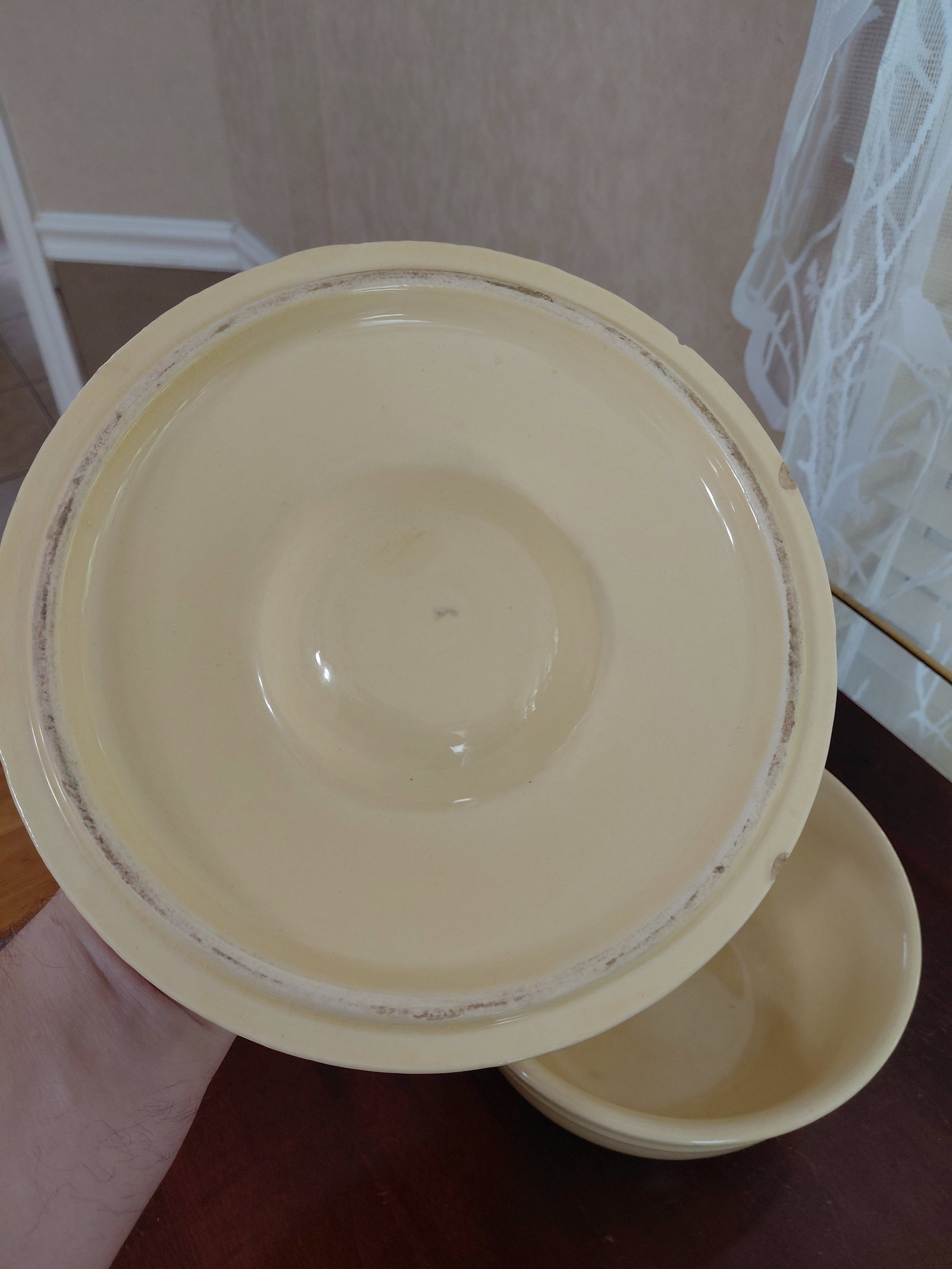 Vintage Pottery Bowl with Lid / As seen - 4