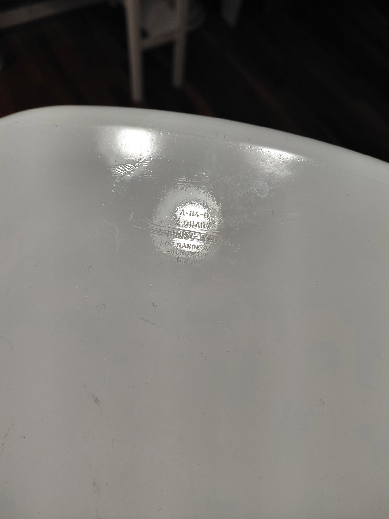 Corning Ware A-84_B / 4 Quart Casserole - 5