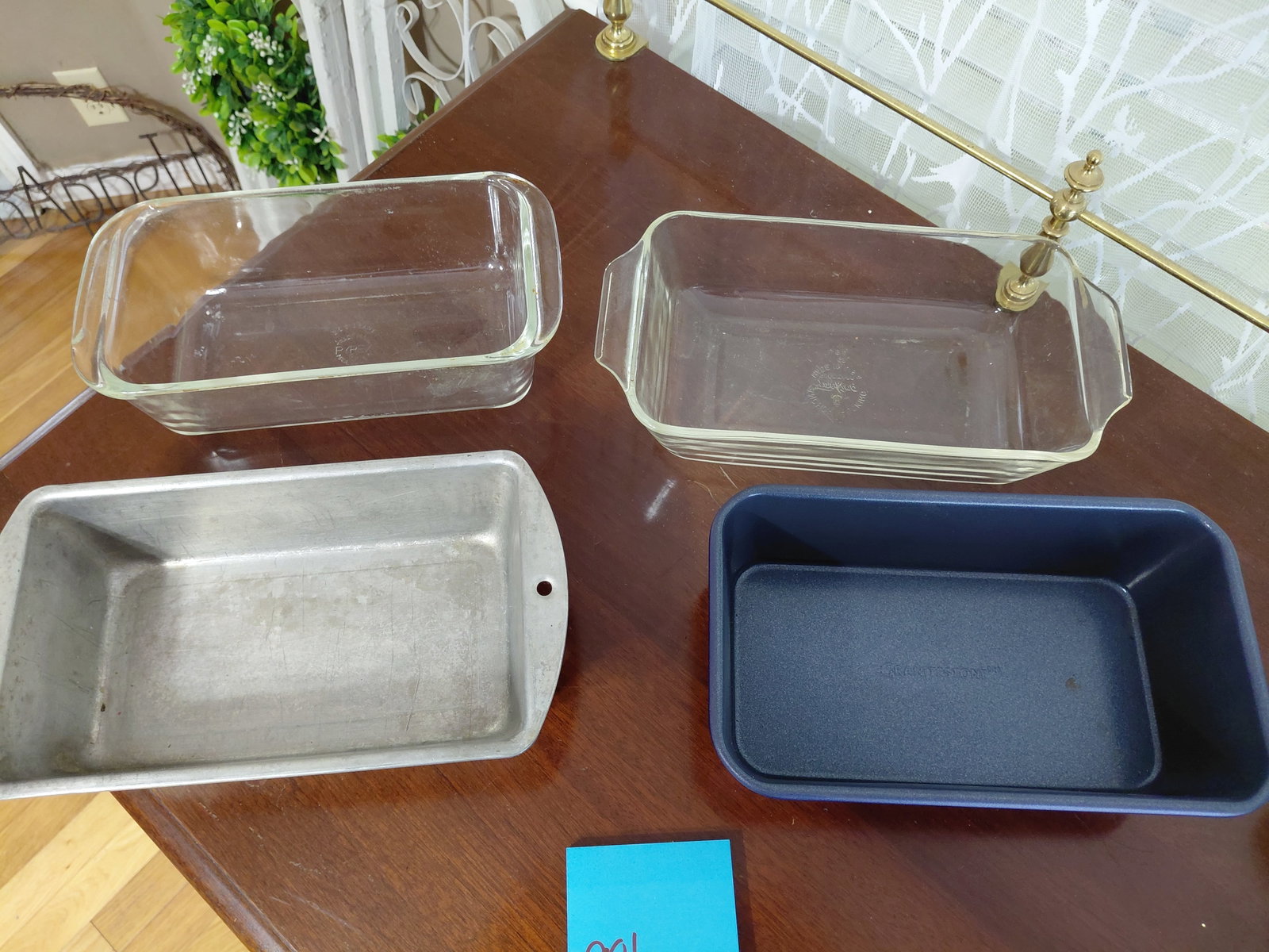 Lot of 4 Loaf Baking Pans / Glass and Metal - 2