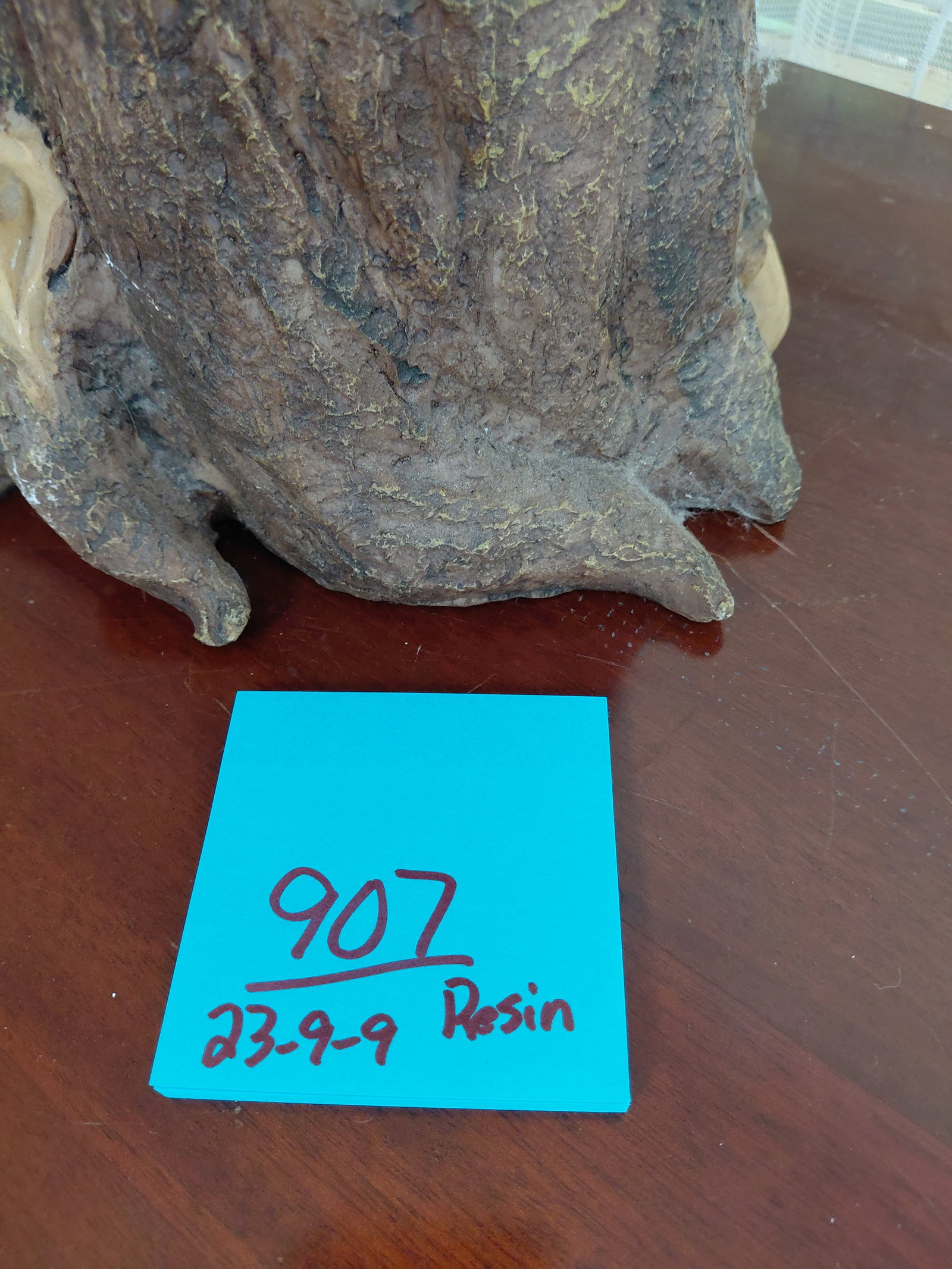 Large Cat and Mouse on Stump Statue / Resin / Condition Issue as seen - 2