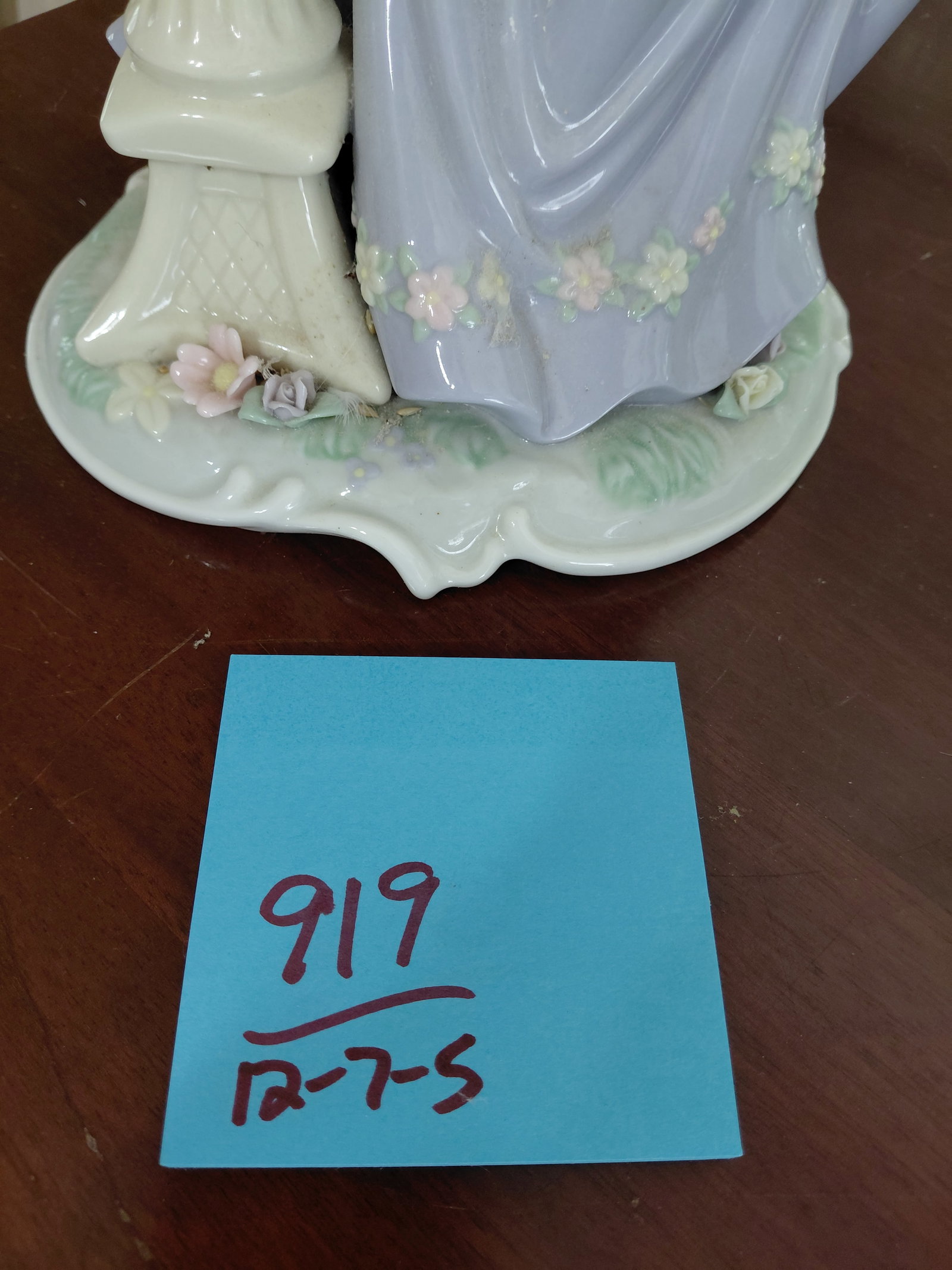 Beautiful Porcelain Angel Statue - 2