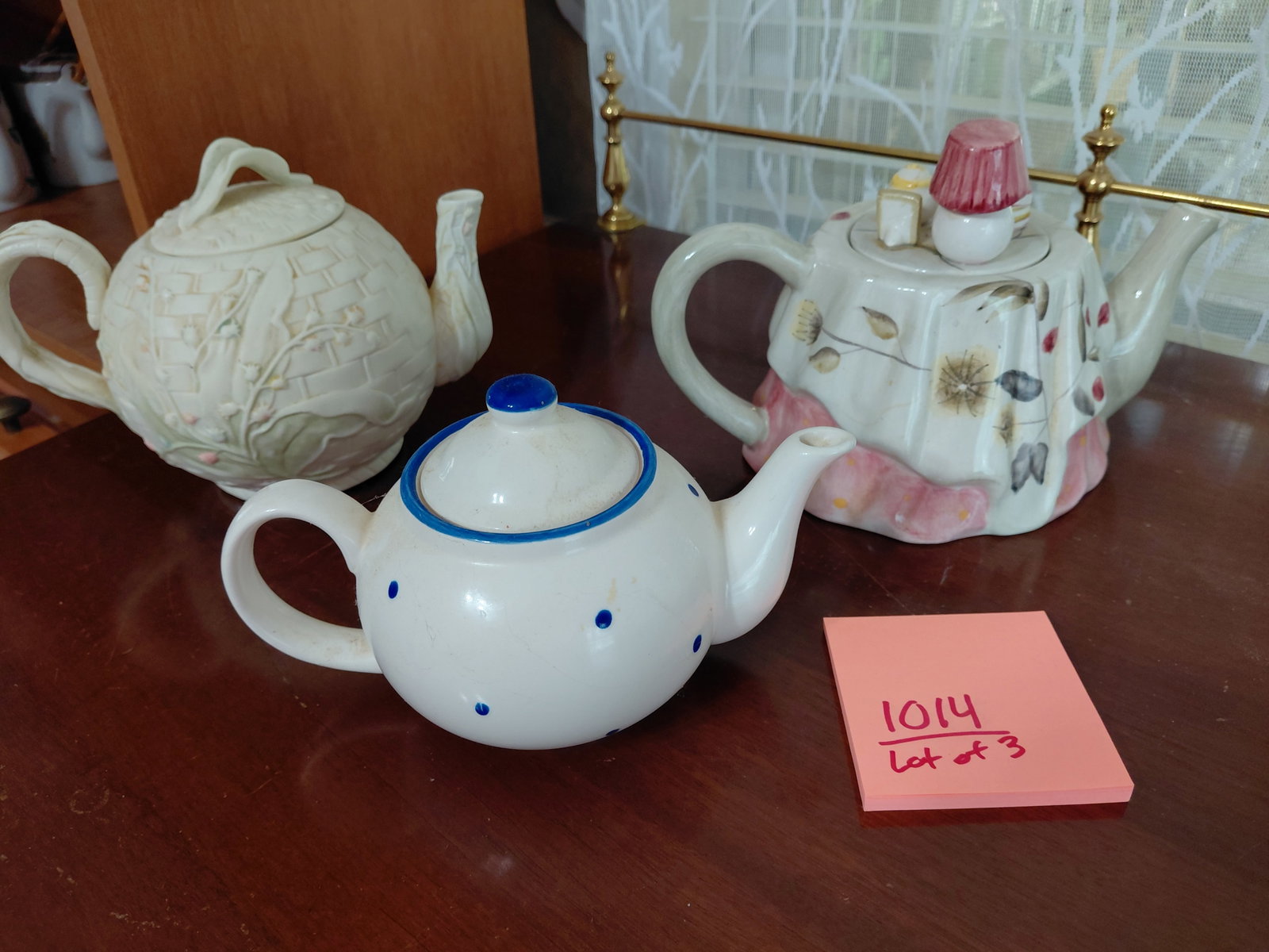 Lot of 3 Decorative Tea pots - 3