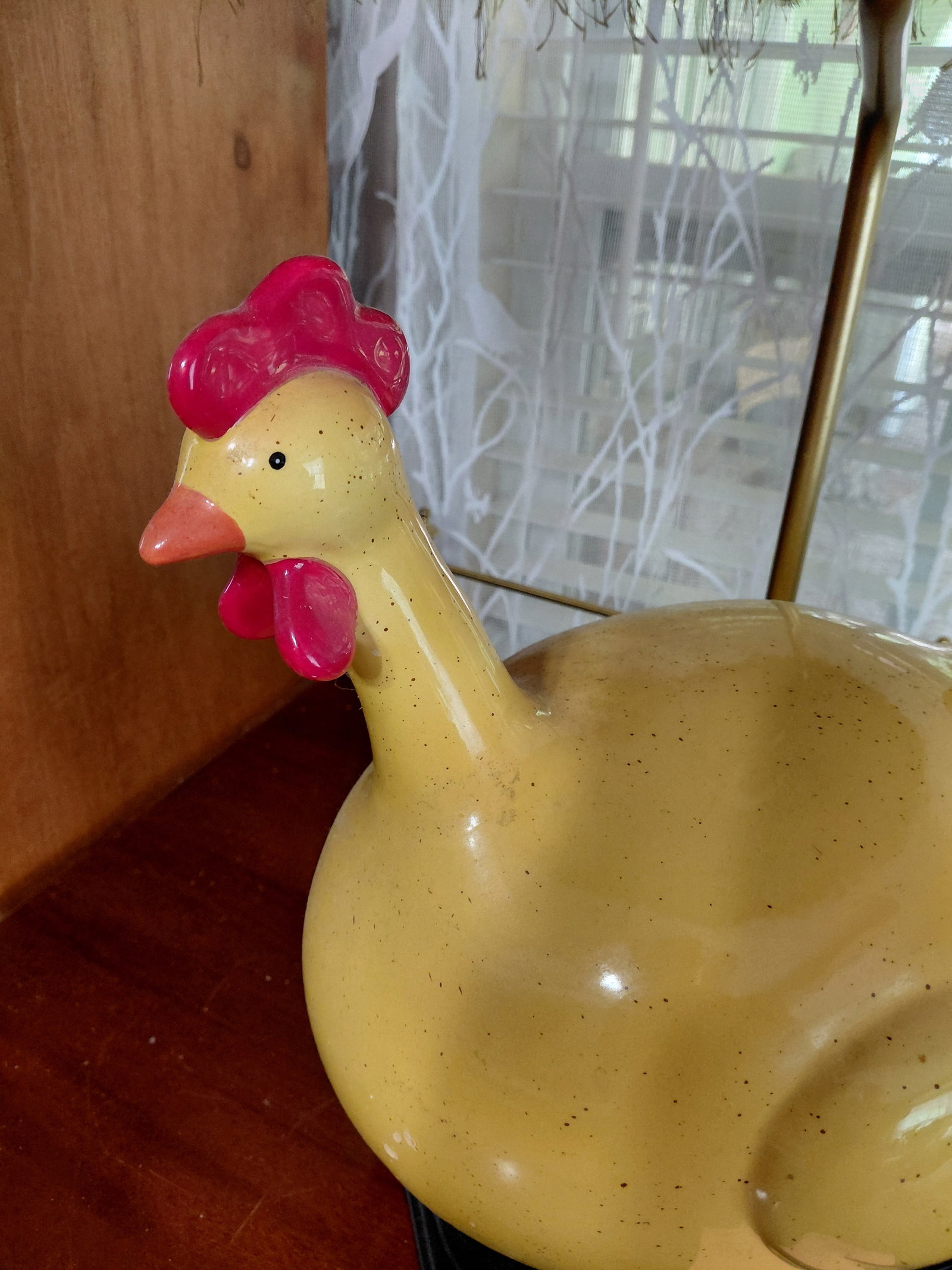 Large Pottery Chicken Lamp with Feather Trimmed Shade - 3