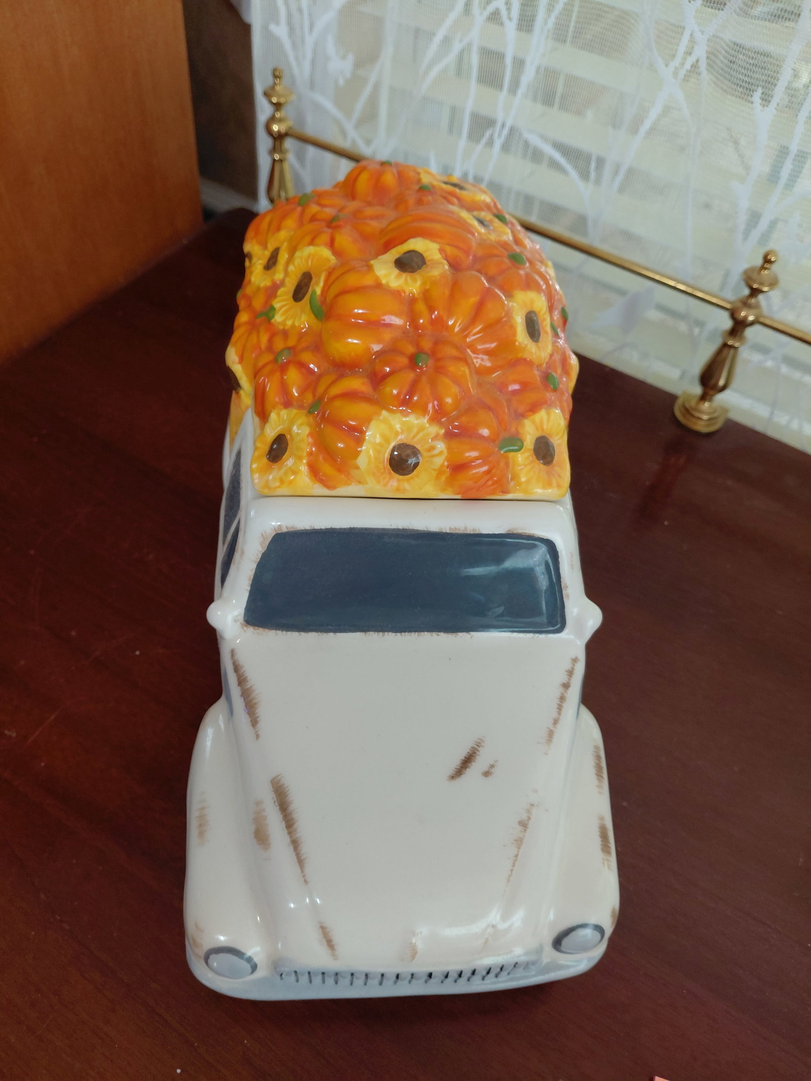 Farm Fresh Pumpkins Delivery Truck Ceramic Cookie Jar - 3