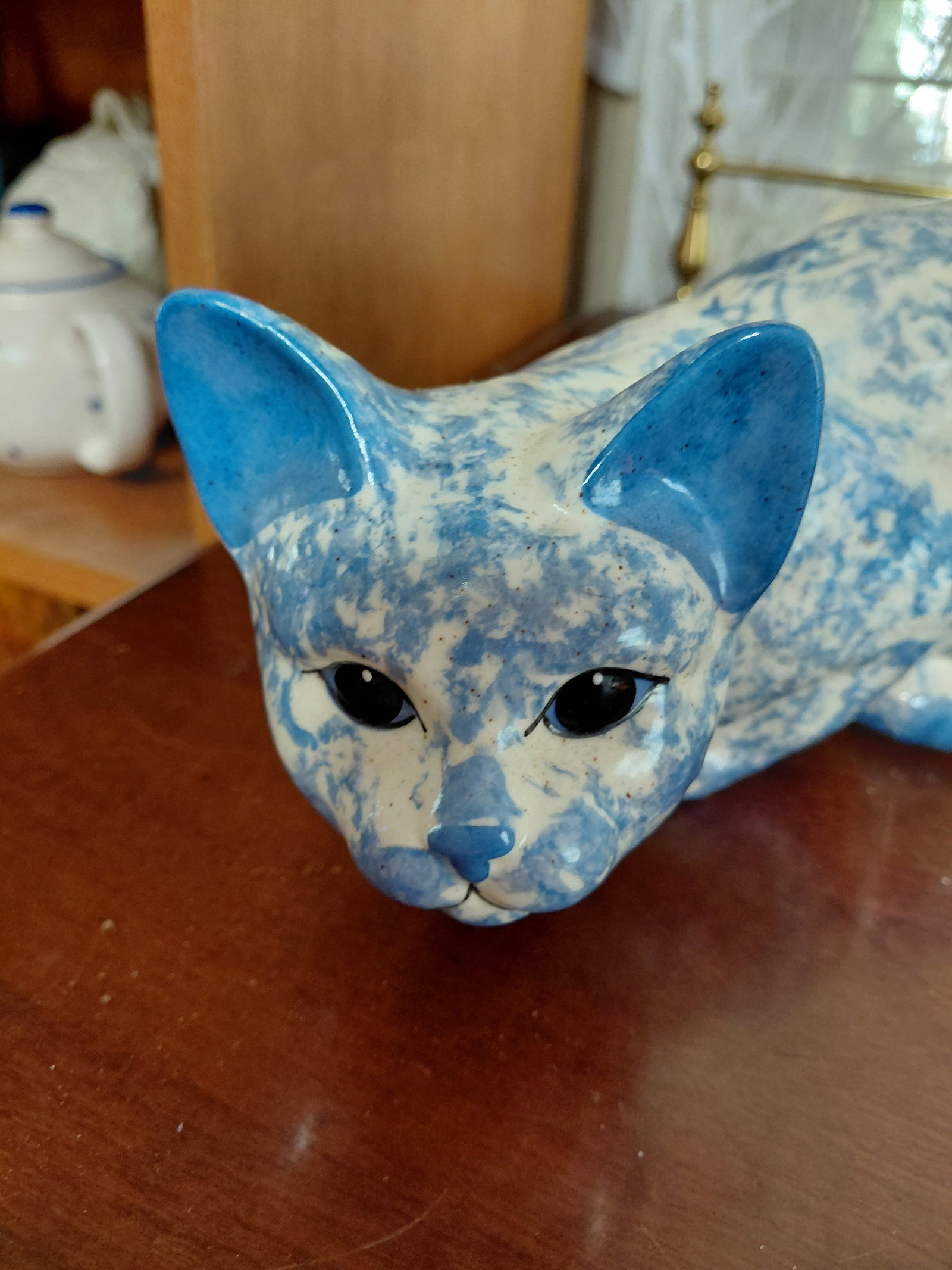 Ceramic Spongeware Cat Statue - 3