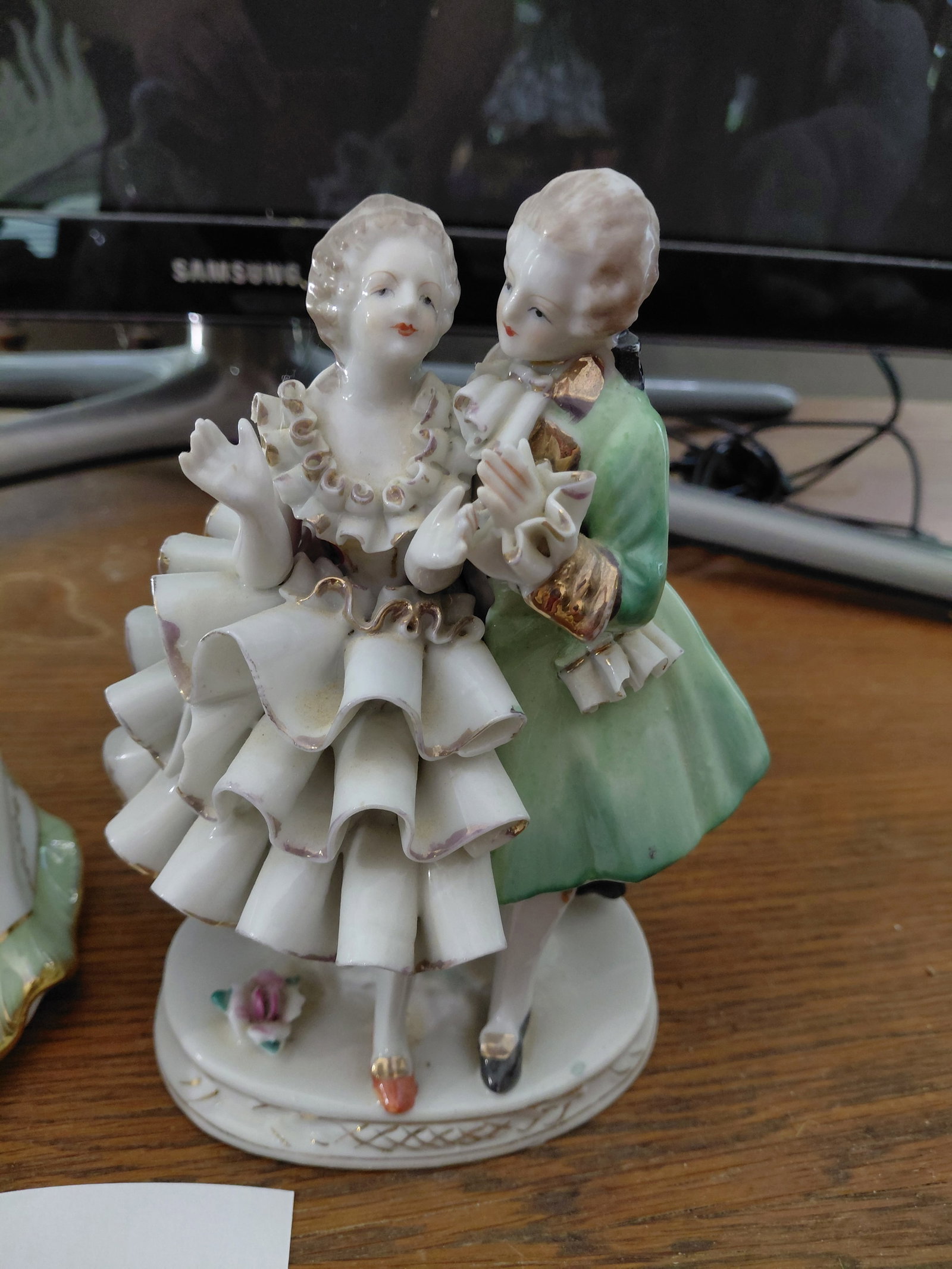 Pair of Porcelain Statues - 3