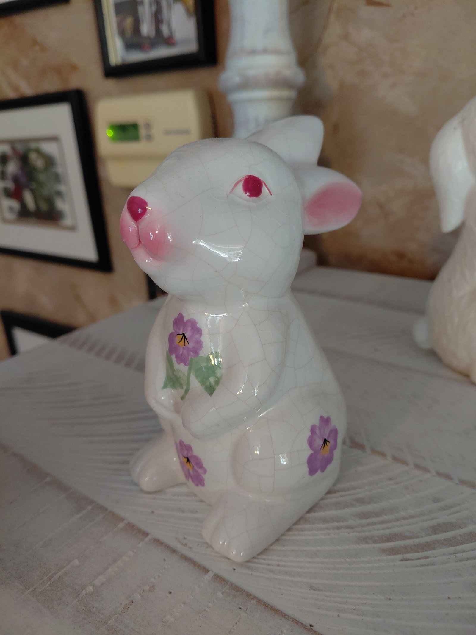 Lot of Bunnys Porcelain and a Scent Warmer - 4