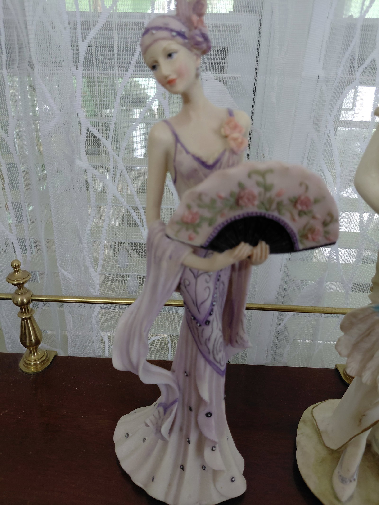 Pair of Large Resin Statues / Ladies - 5