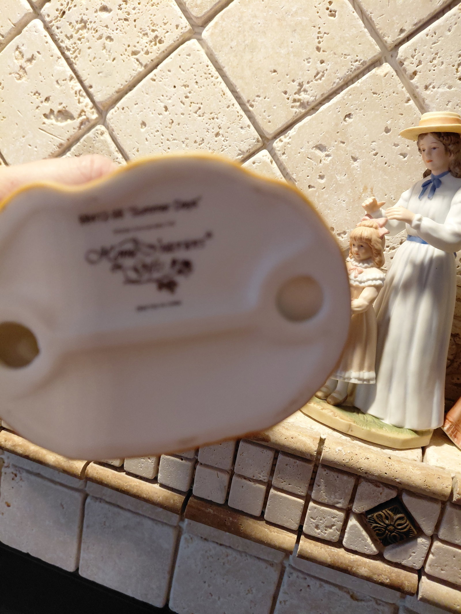 Lot of 3 Porcelain Figurines - 3